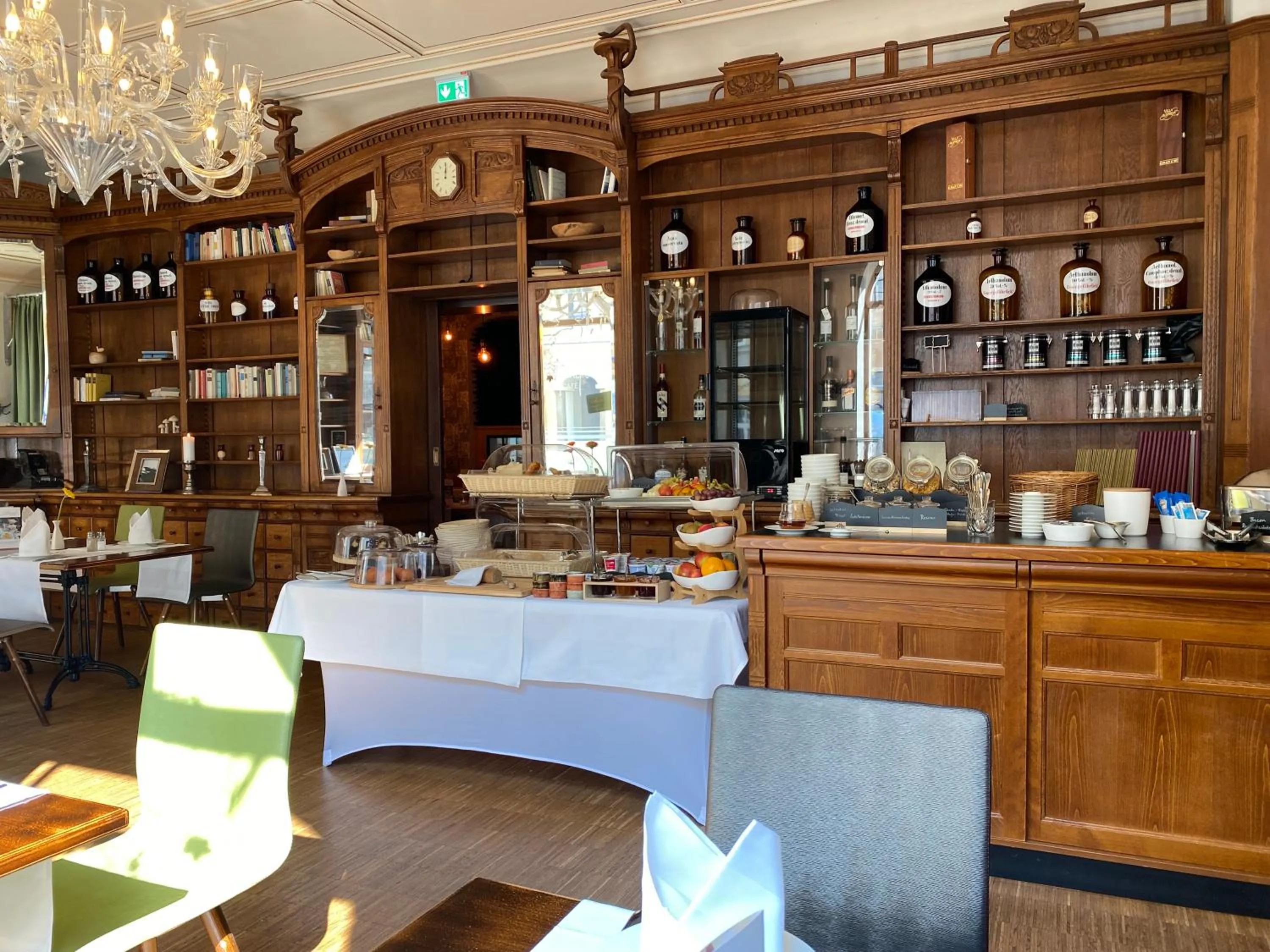 Breakfast in MOMENTS Boutique Hotel