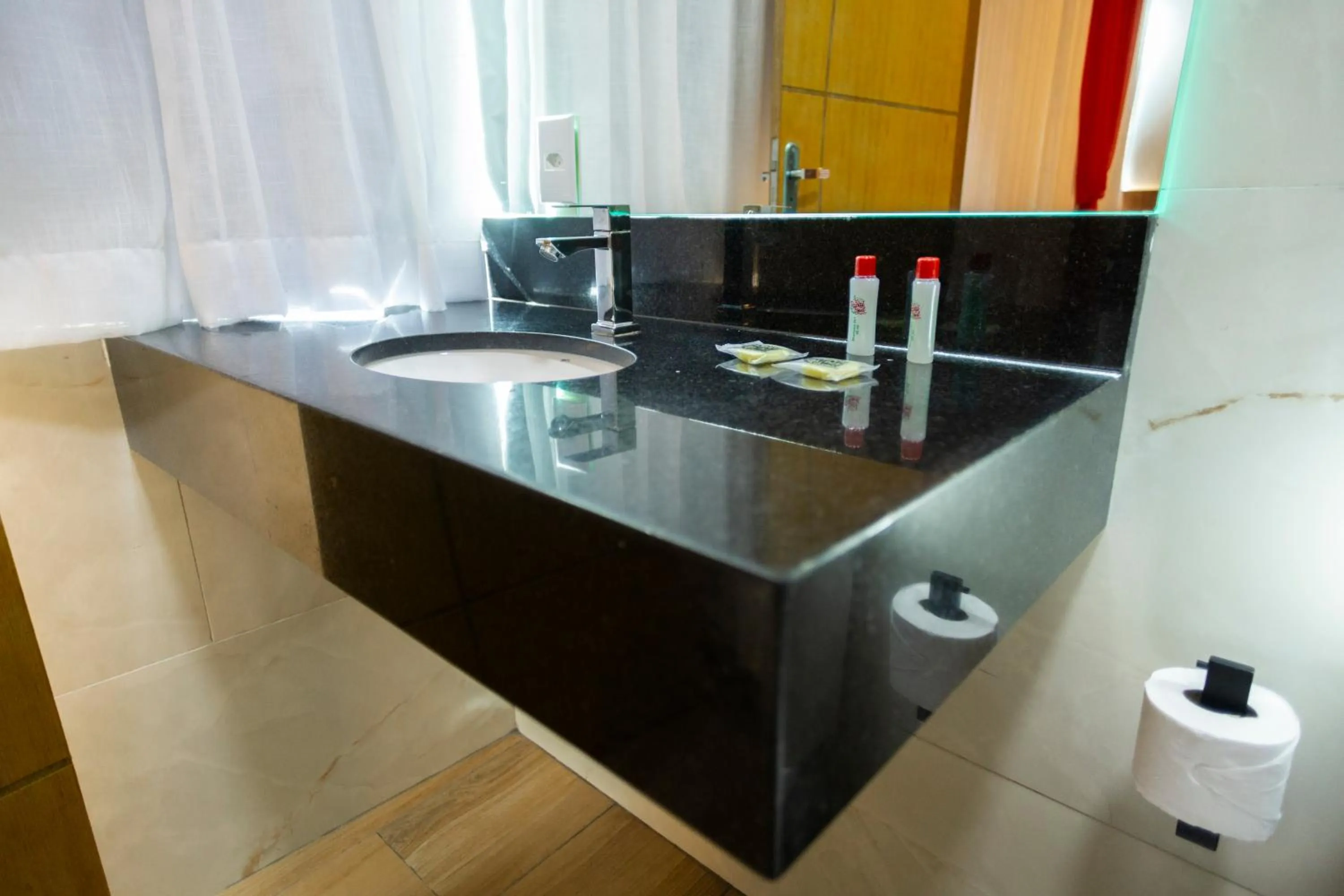 Bathroom in Hotel do Papai Noel