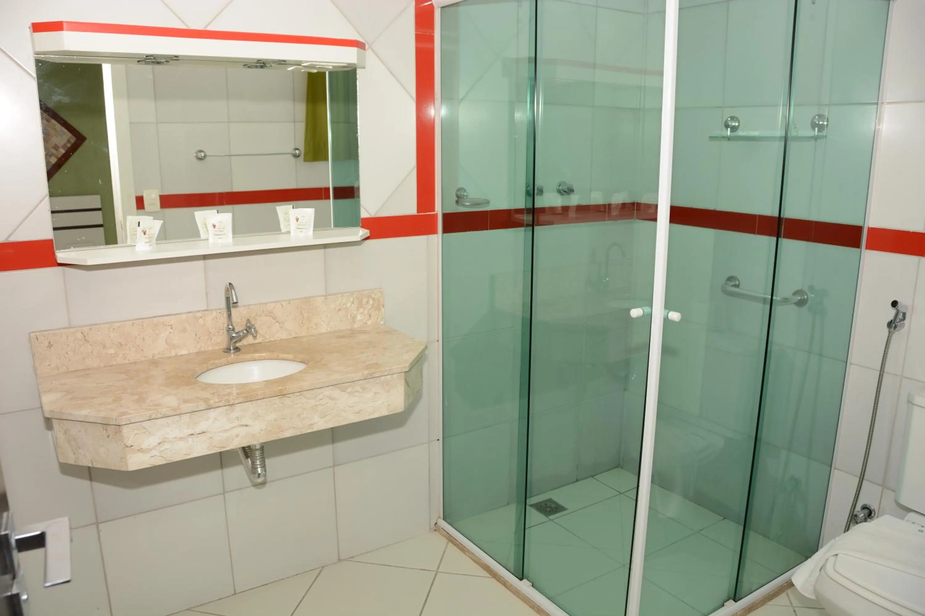 Bathroom in Hotel do Papai Noel