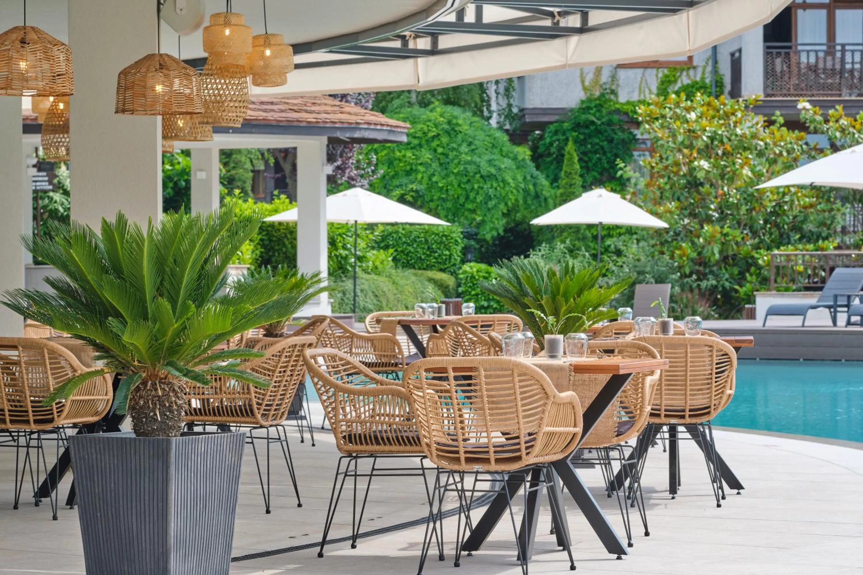 Restaurant/places to eat in Santa Marina Holiday Village