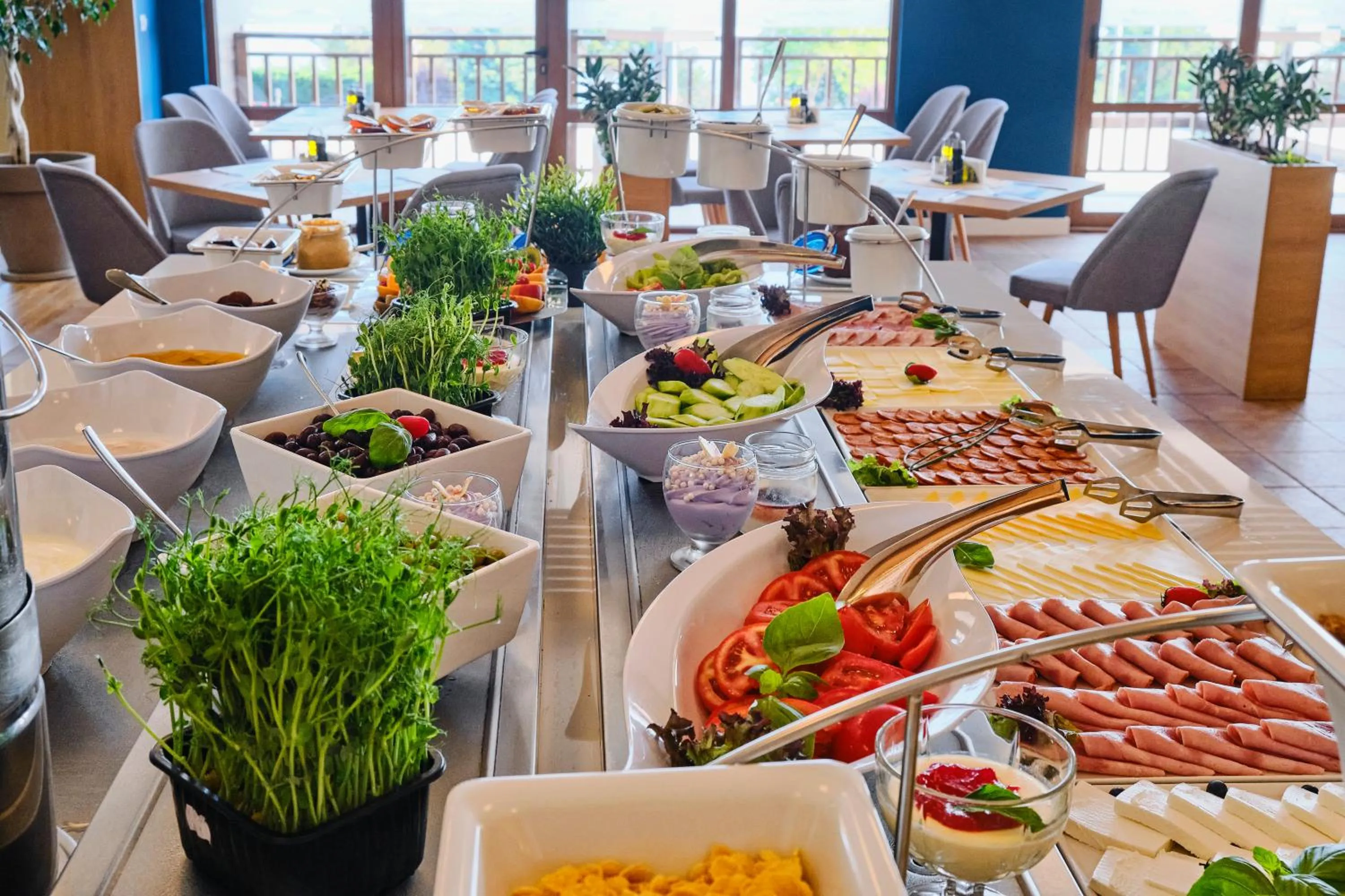 Restaurant/places to eat in Santa Marina Holiday Village