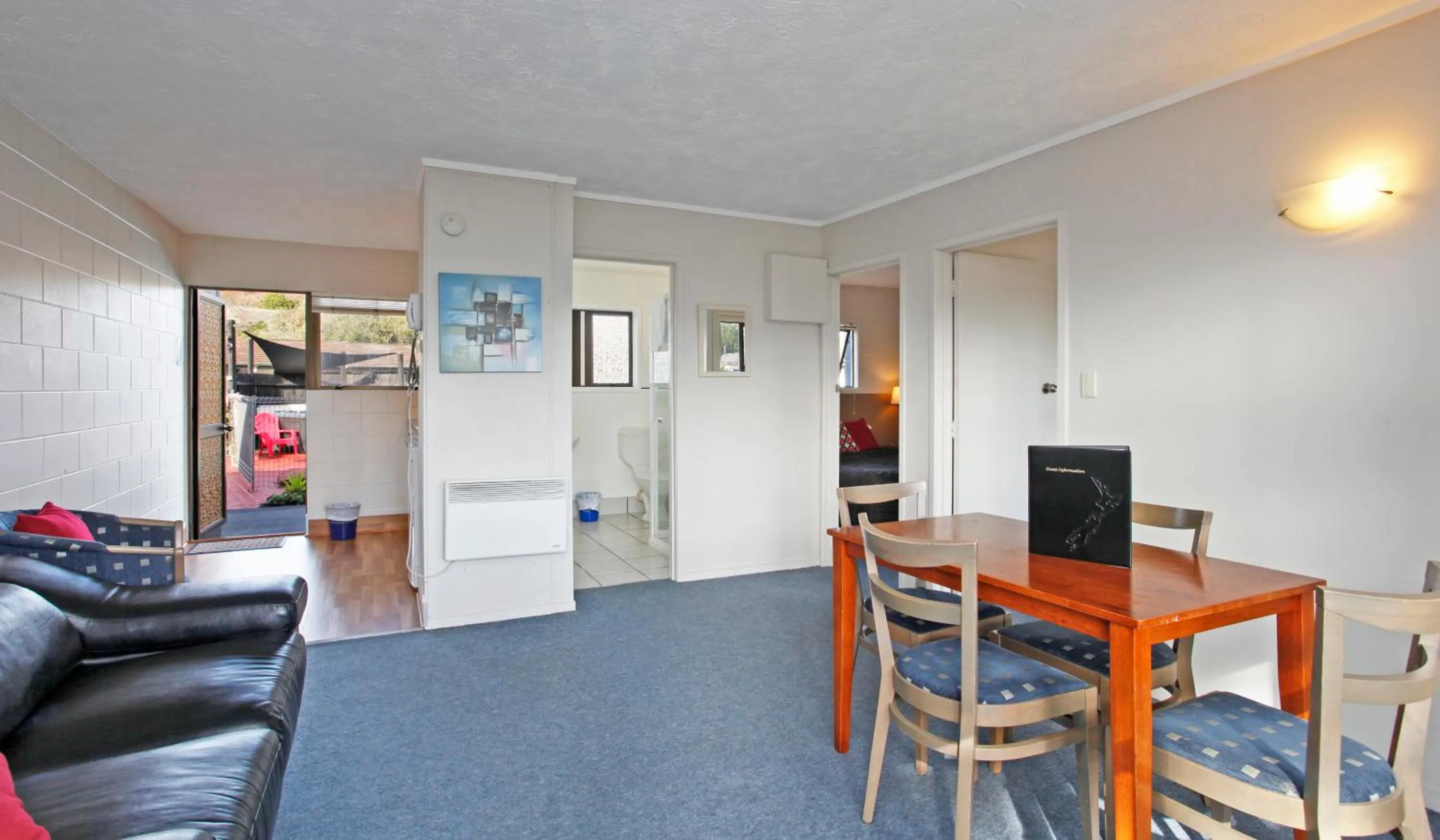 Dining area in Walton Park Motor Lodge