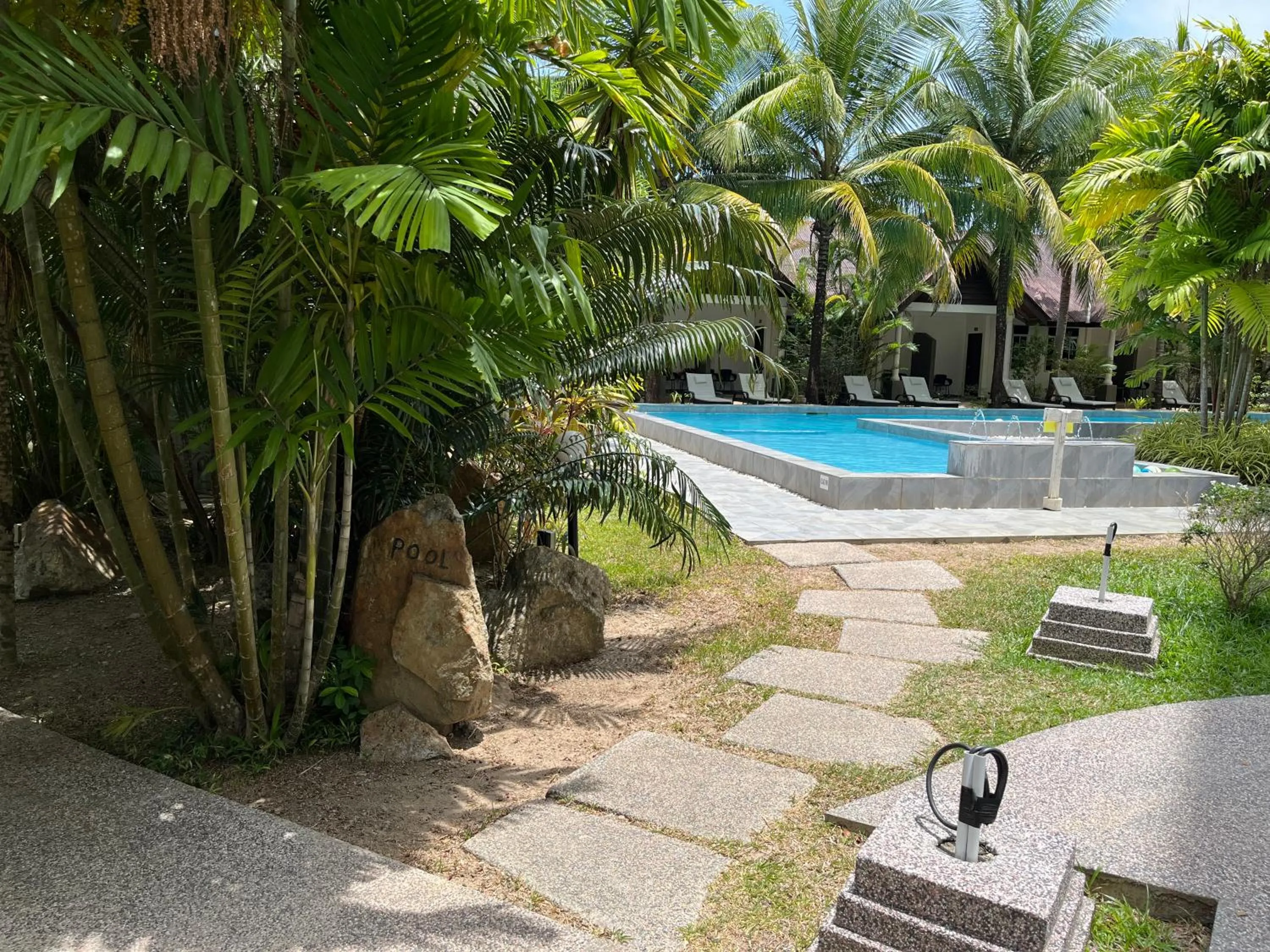 Pool view in White Lodge