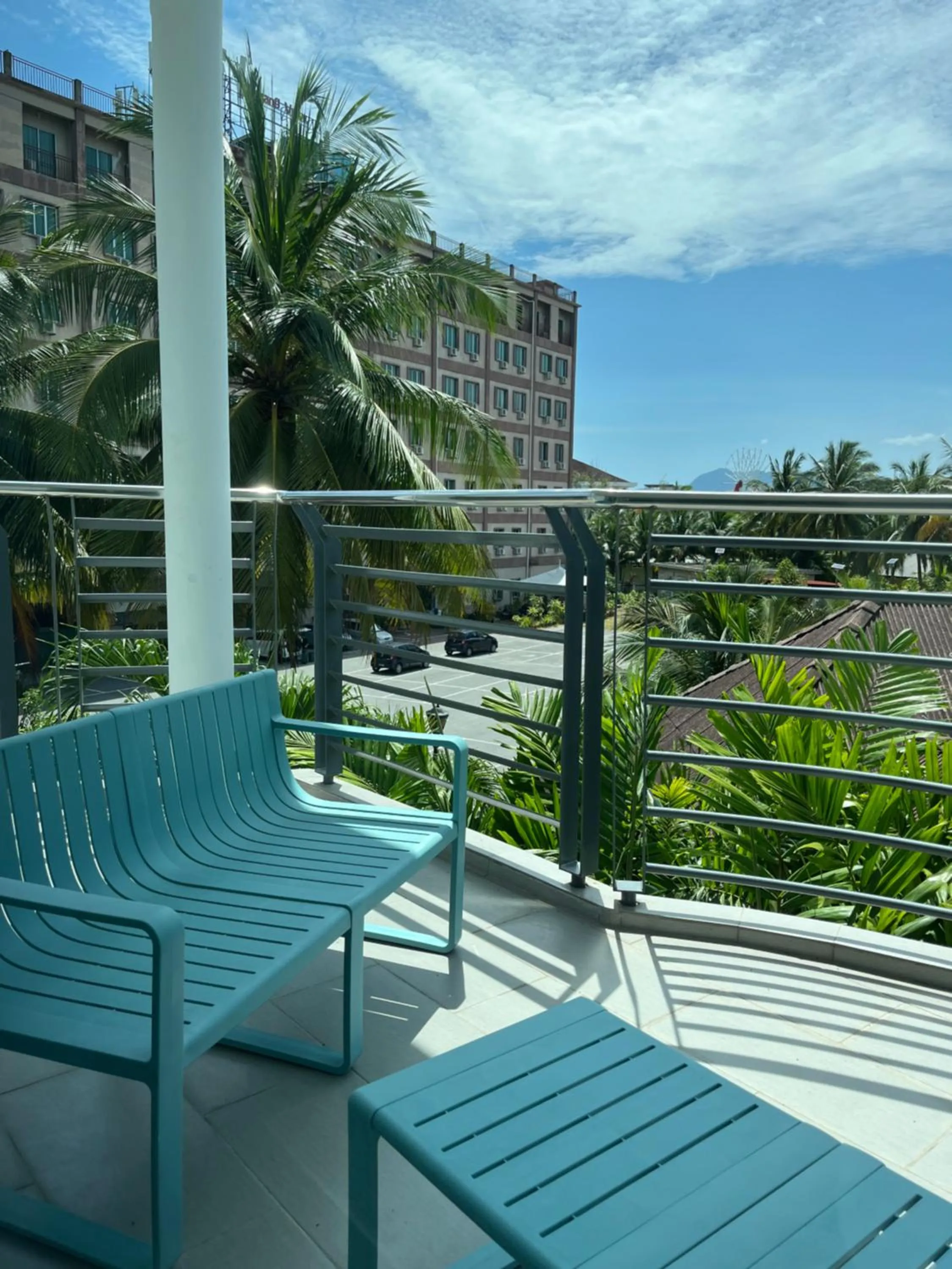 Living room in White Lodge