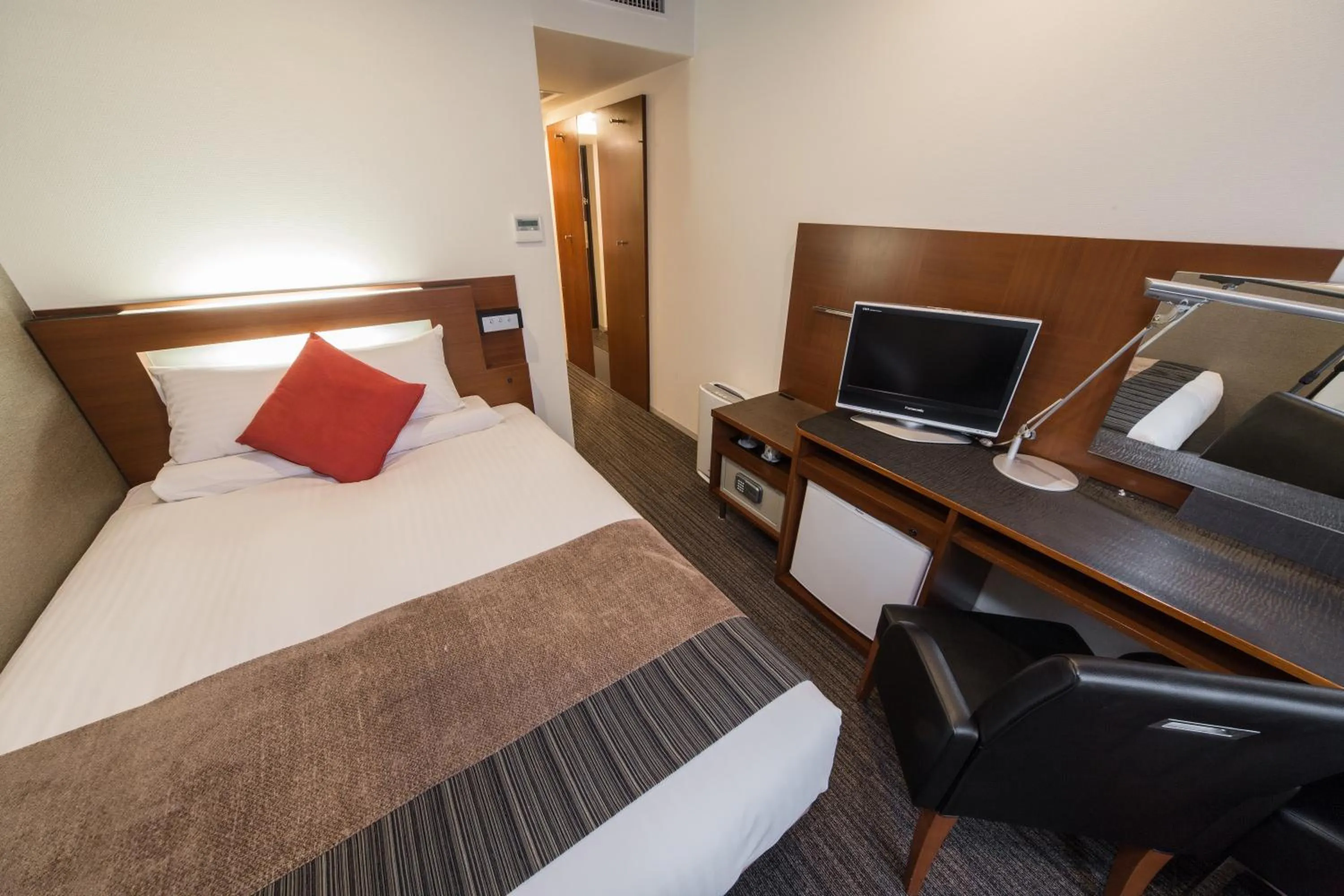 Double Room with Kitchenette - Non-Smoking in HOTEL MYSTAYS Fukuoka Tenjin Minami