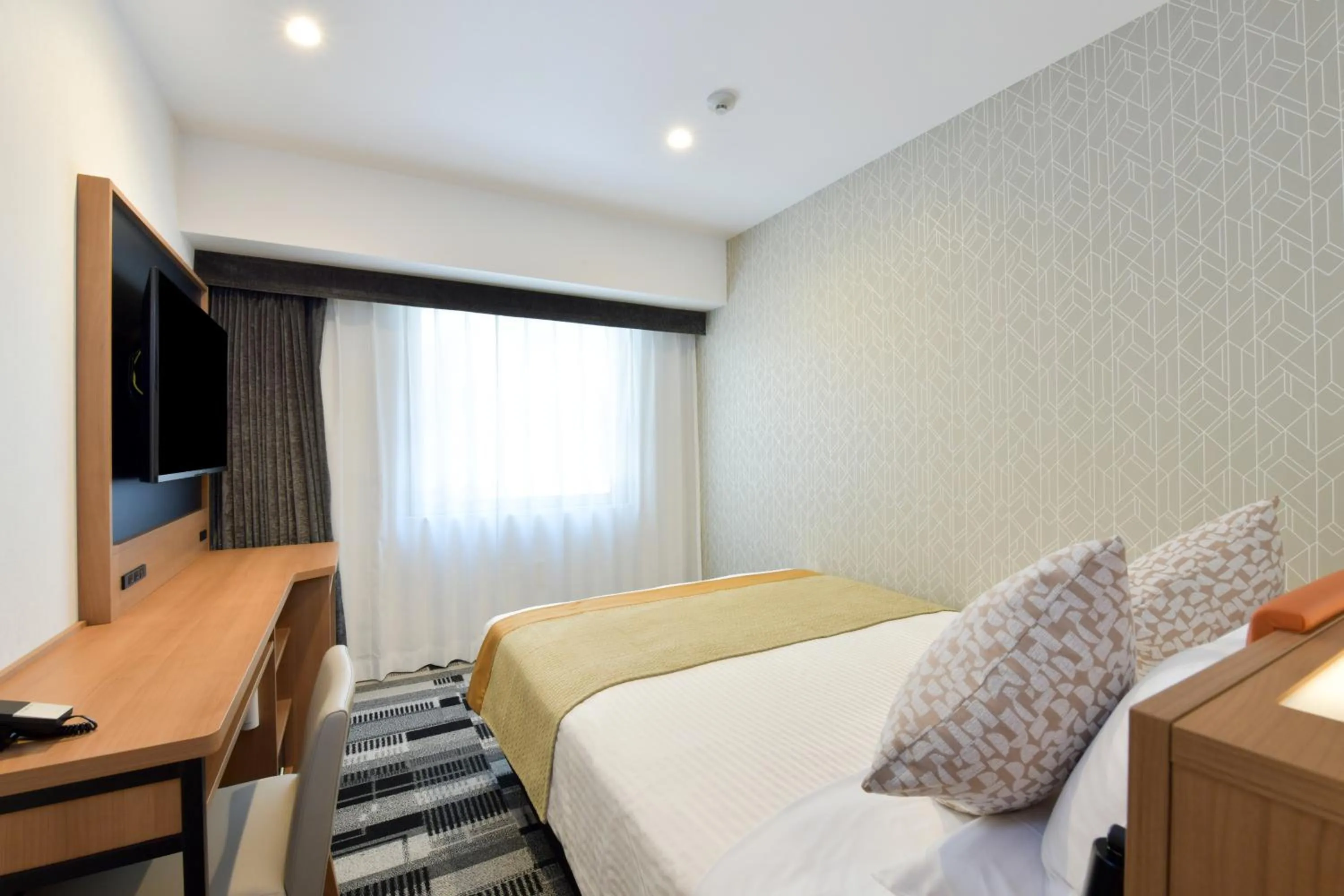 Photo of the whole room, Bed in HOTEL MYSTAYS Fukuoka Tenjin Minami