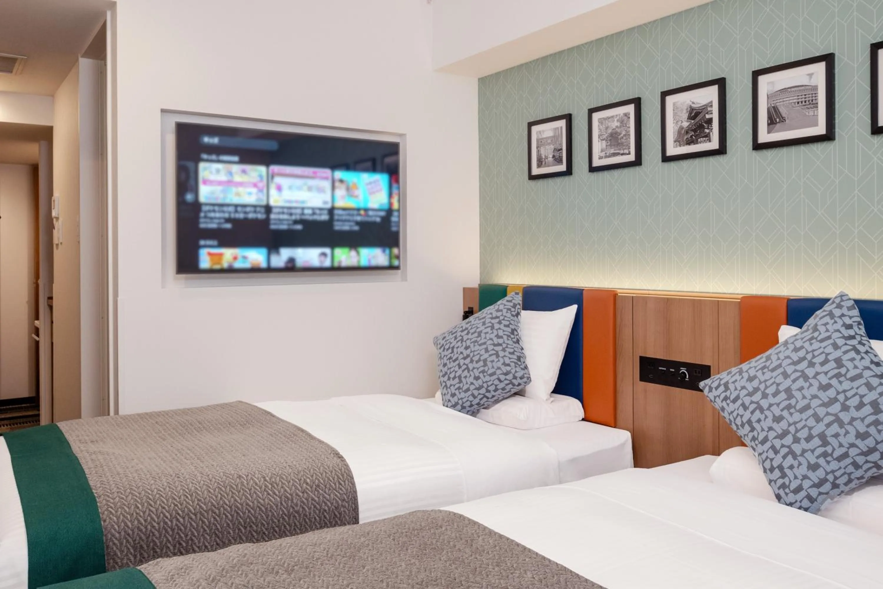 Bed in HOTEL MYSTAYS Fukuoka Tenjin Minami