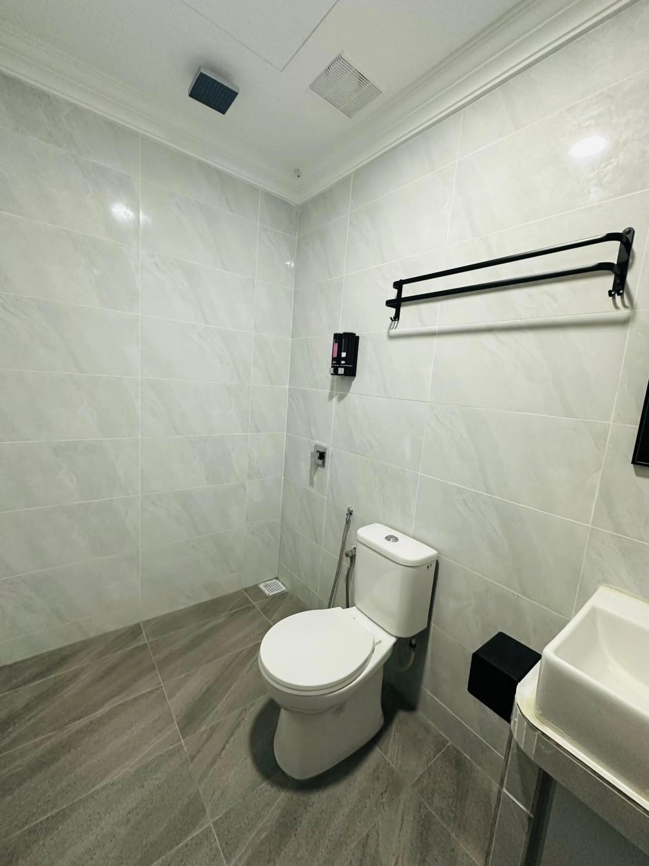 Bathroom in Landcons Hotel & Resort