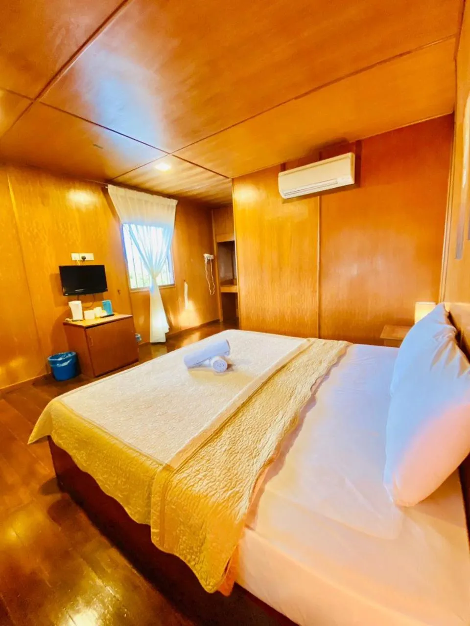 Photo of the whole room, Bed in Landcons Hotel & Resort