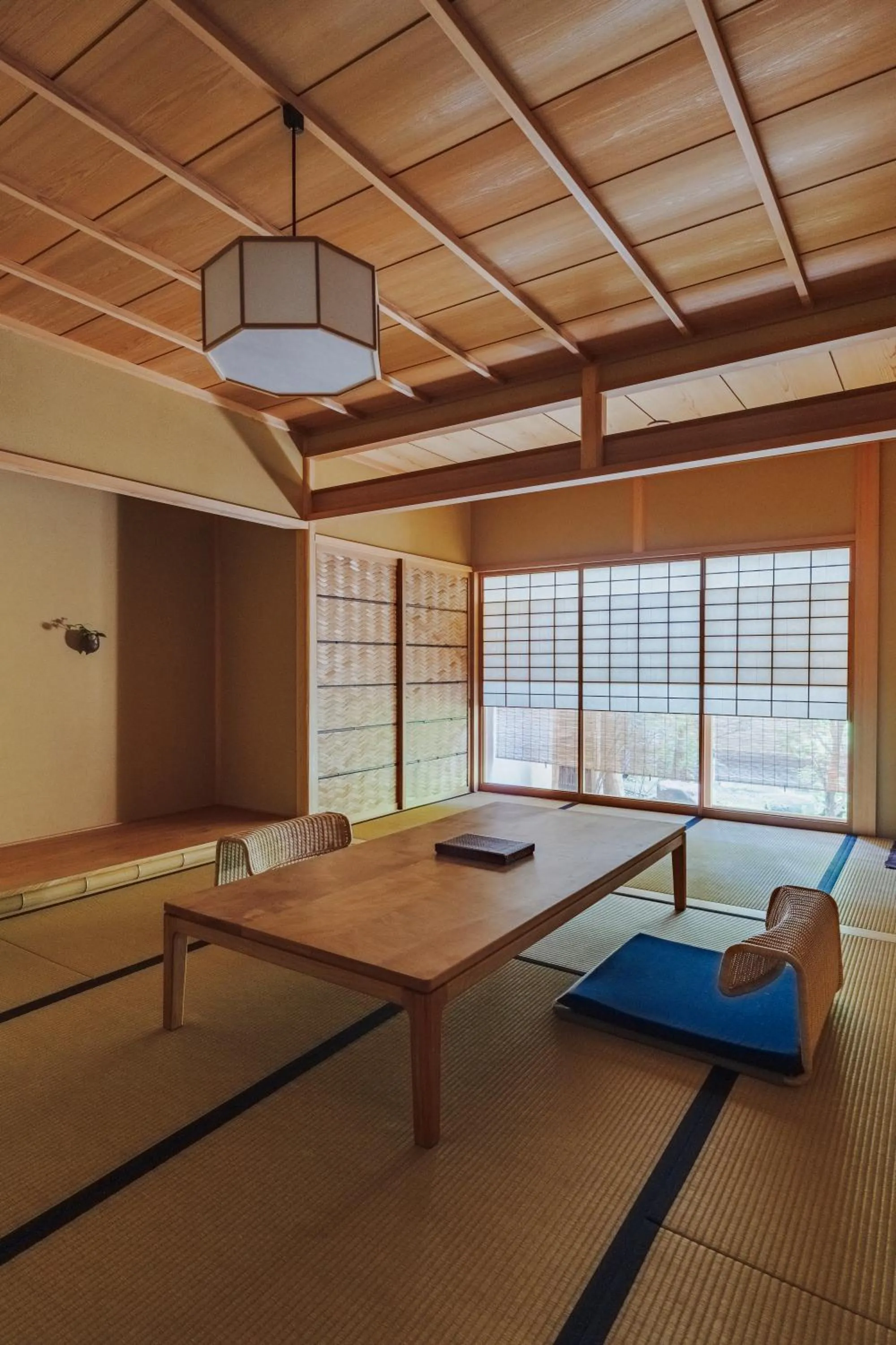 Living room in Ryokan Motonago