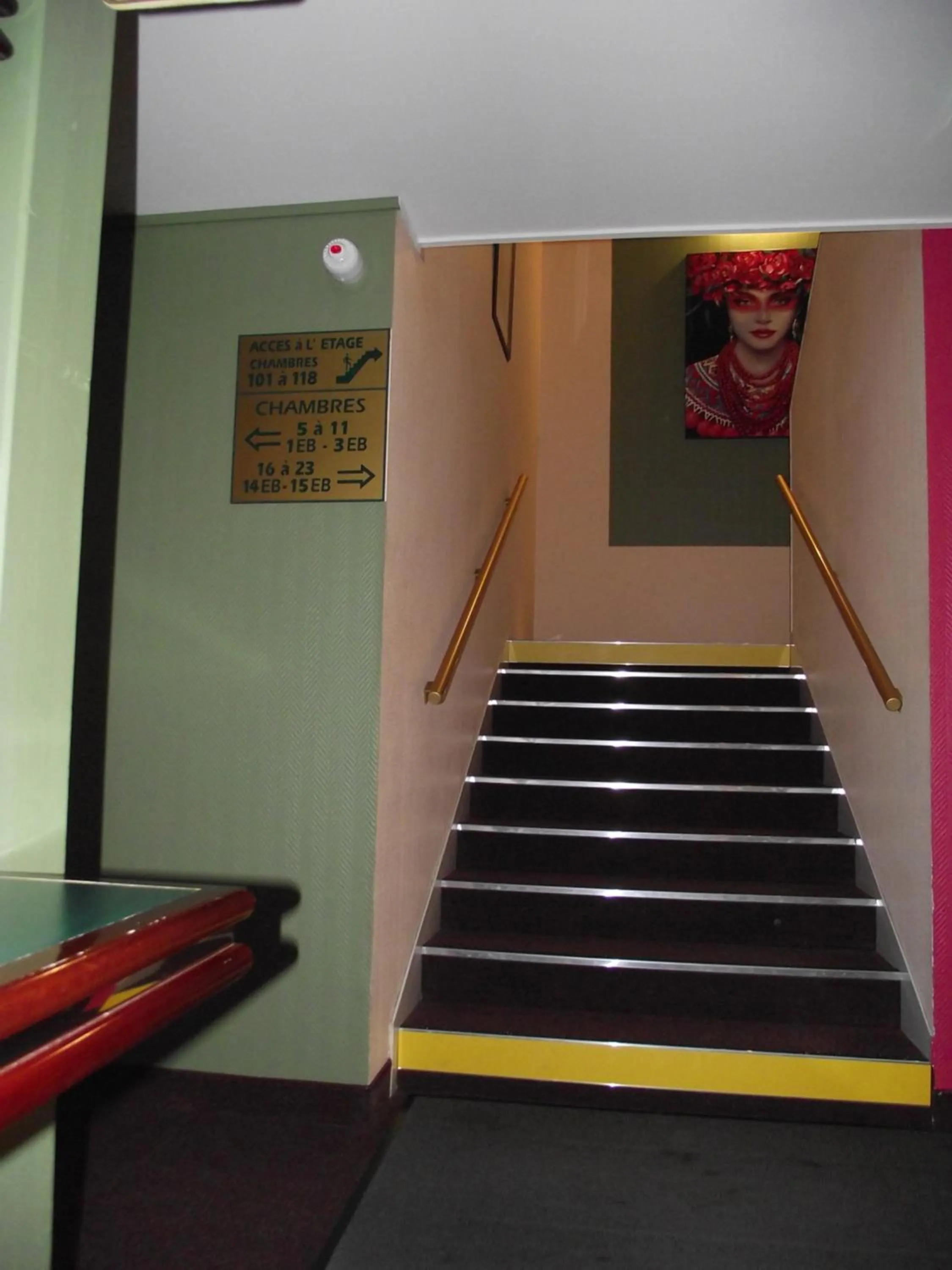 Other in Quick Palace Le Mans