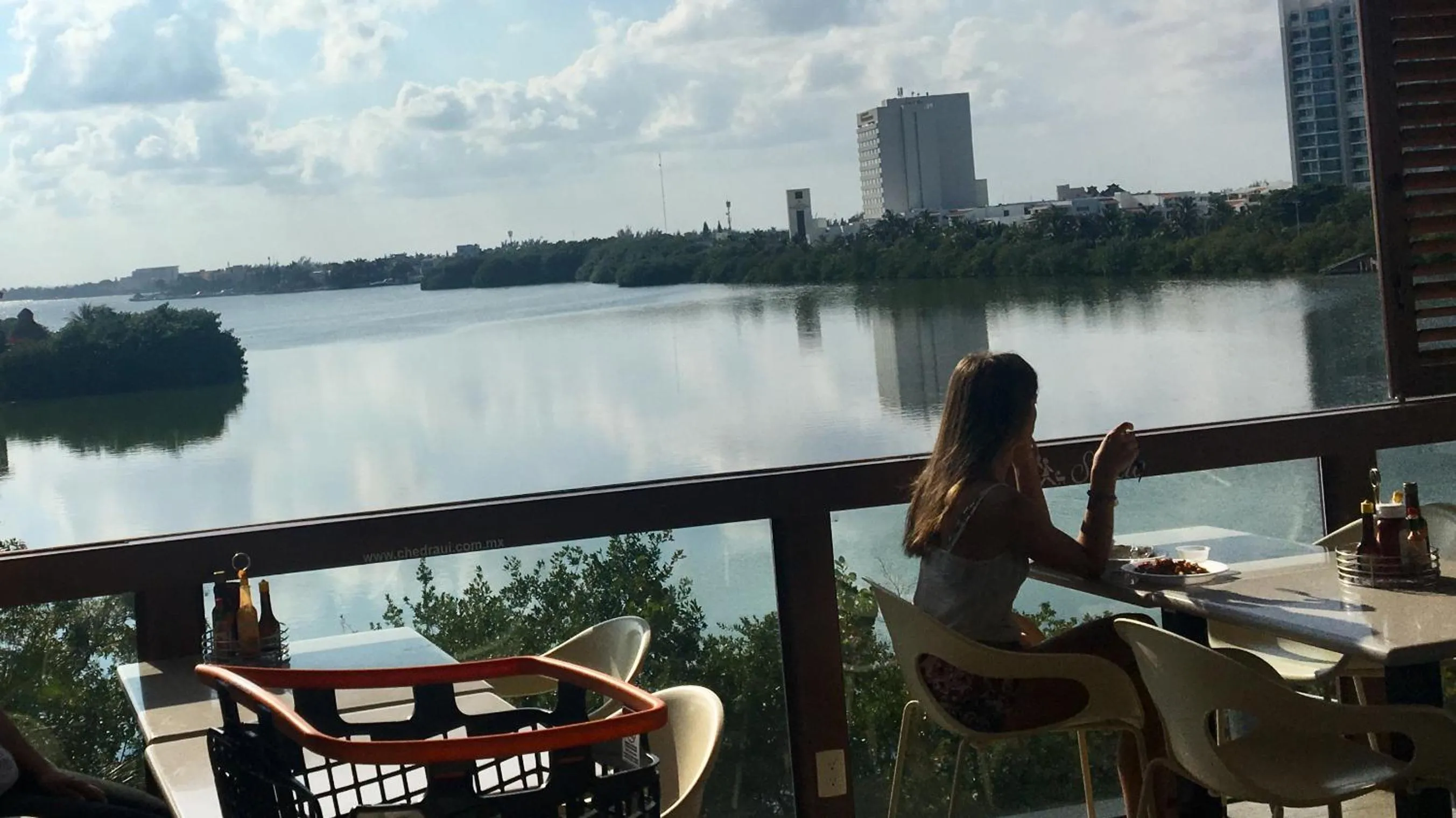 Restaurant/places to eat in Cancún Suites Apartments - Hotel Zone