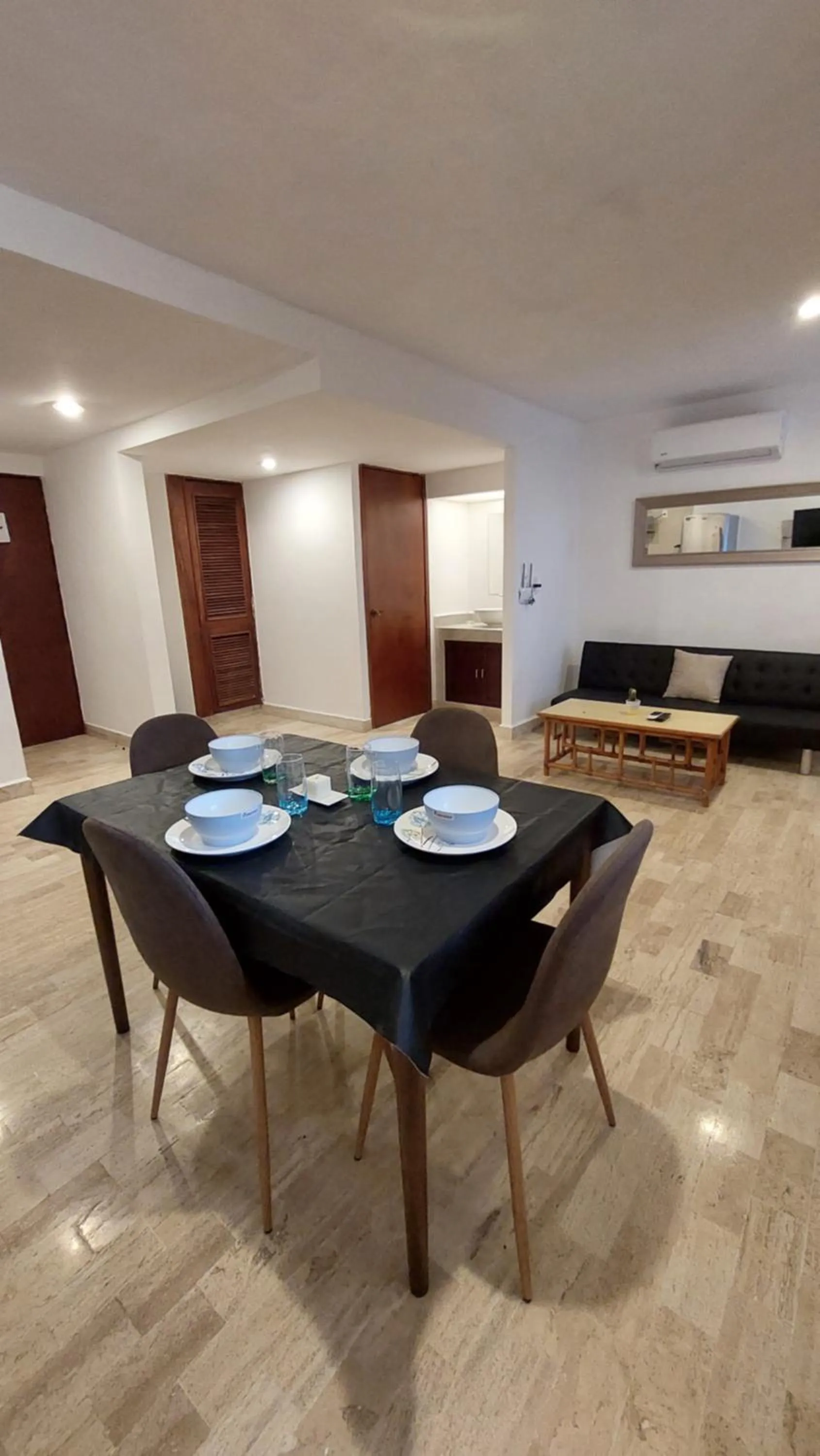 Dining area in Cancún Suites Apartments - Hotel Zone