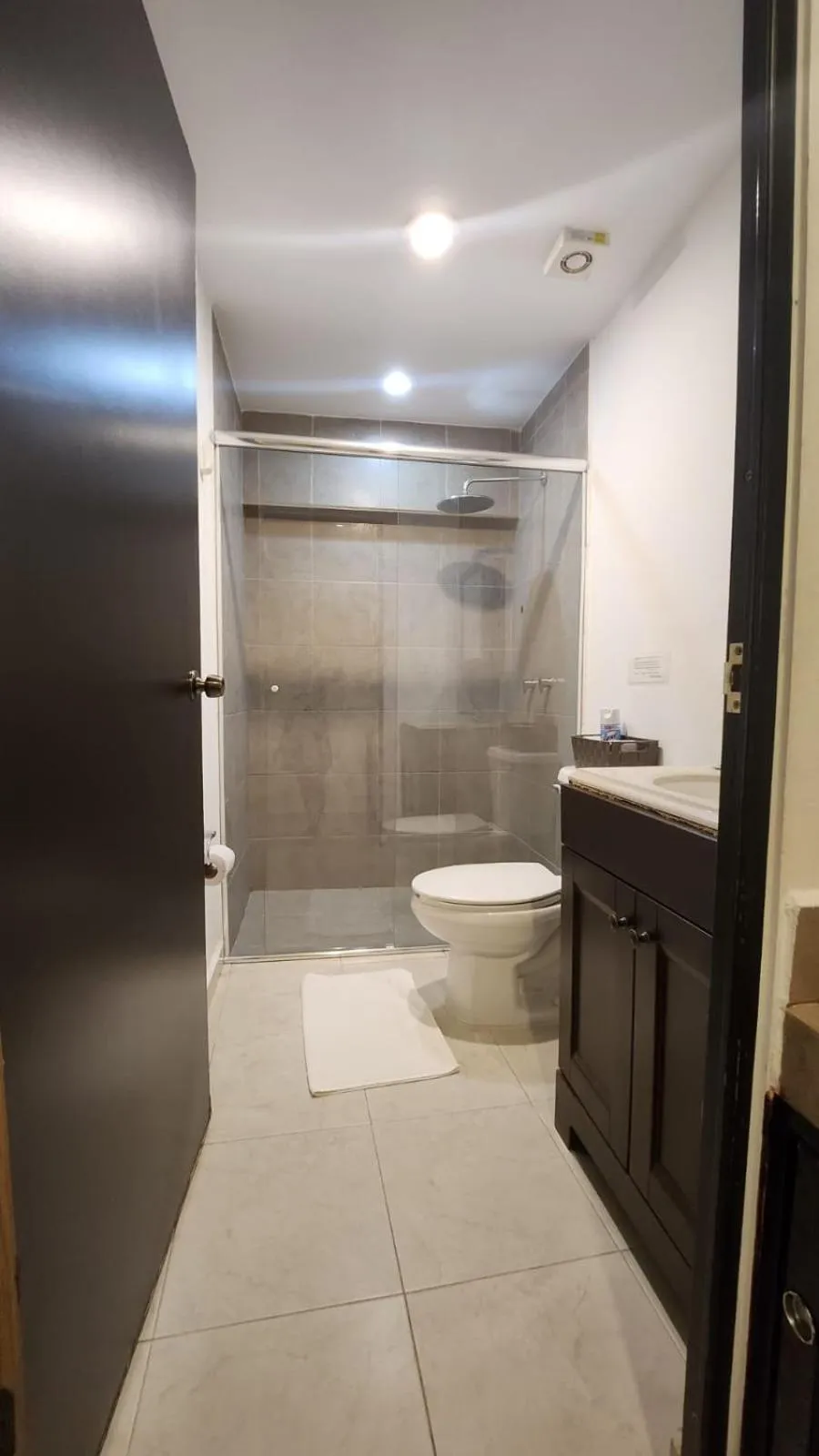 Bathroom in Cancún Suites Apartments - Hotel Zone