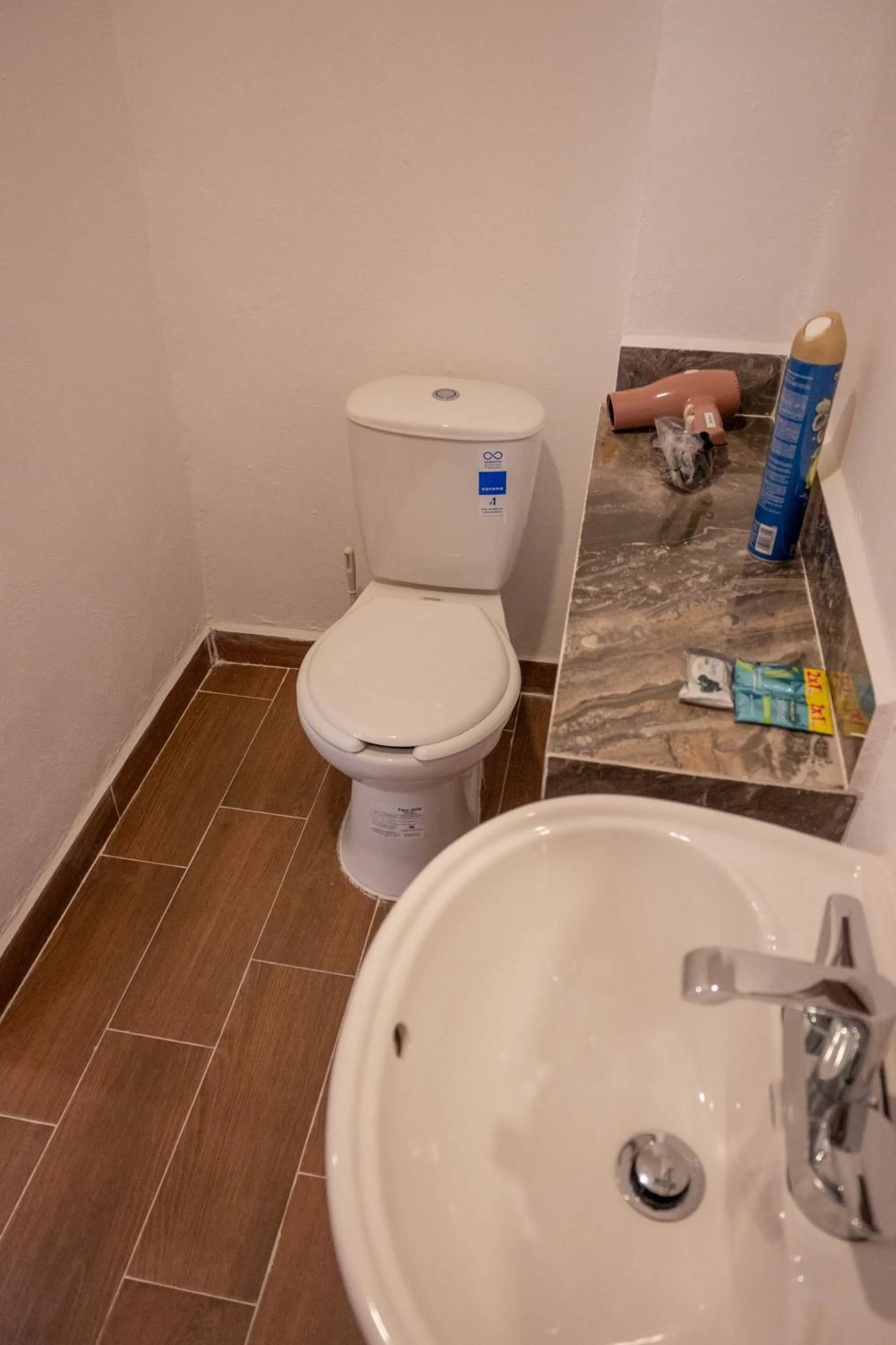 Toilet in Cancún Suites Apartments - Hotel Zone