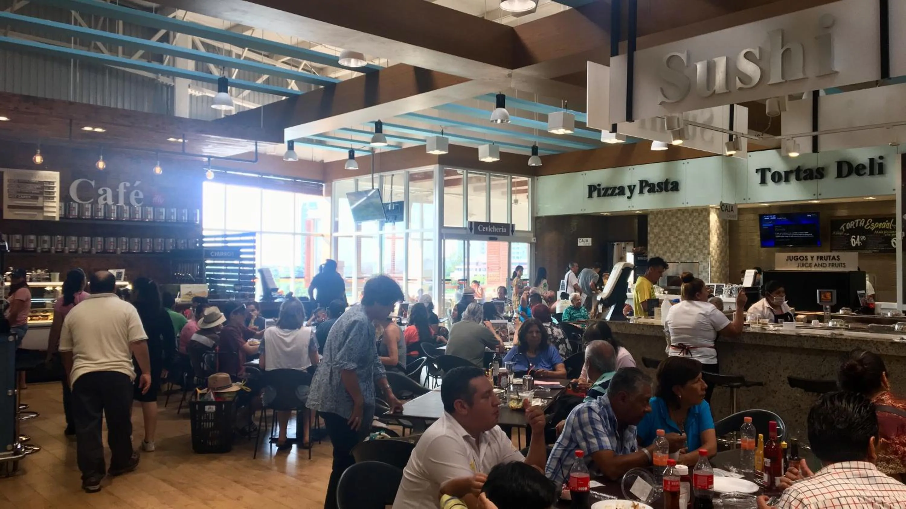 Supermarket/grocery shop in Cancún Suites Apartments - Hotel Zone