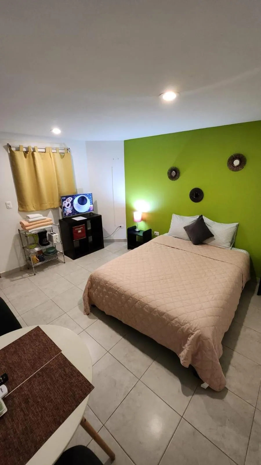 Bed in Cancún Suites Apartments - Hotel Zone