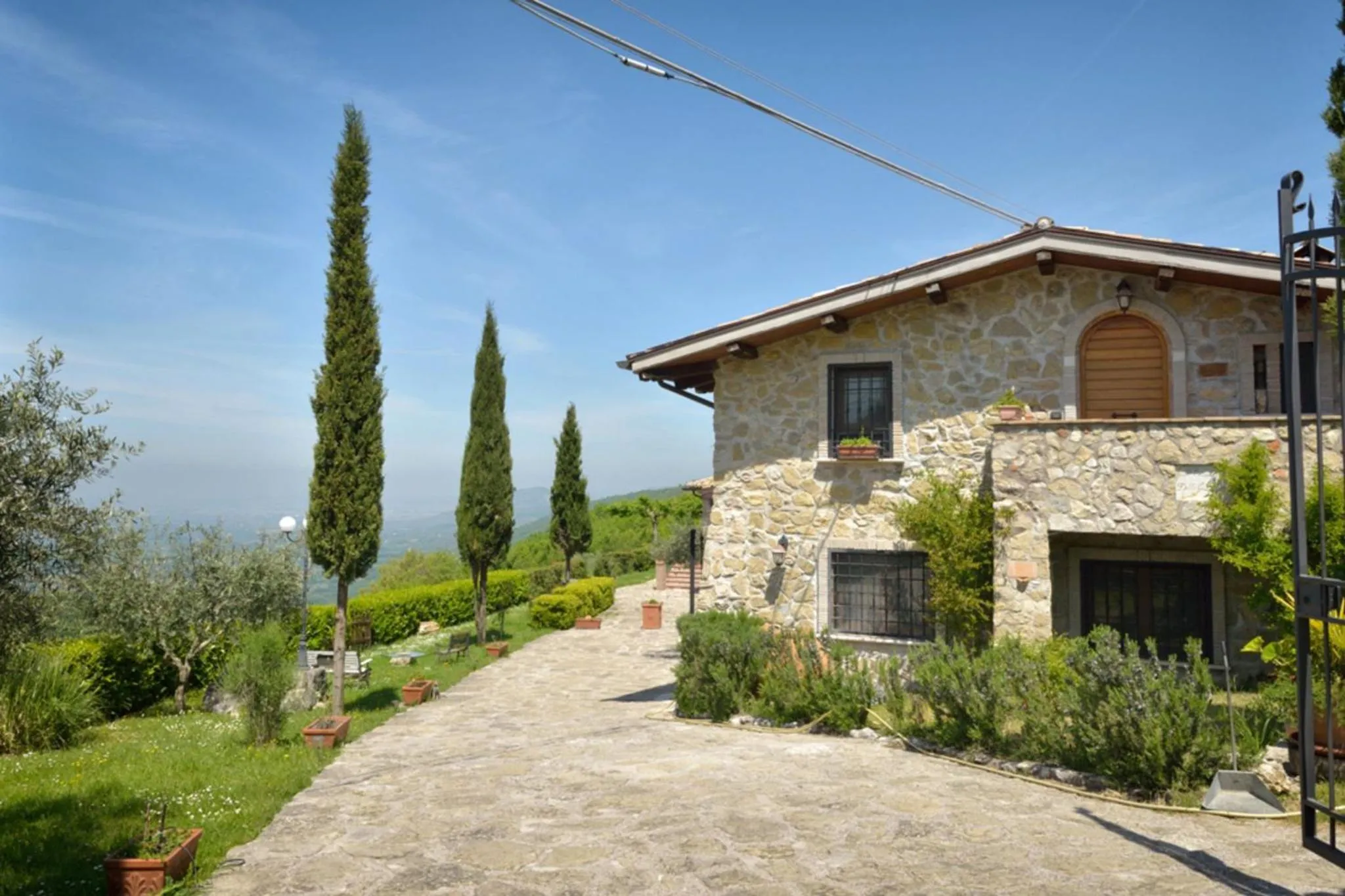 Property building in Il Casale Delle Ginestre