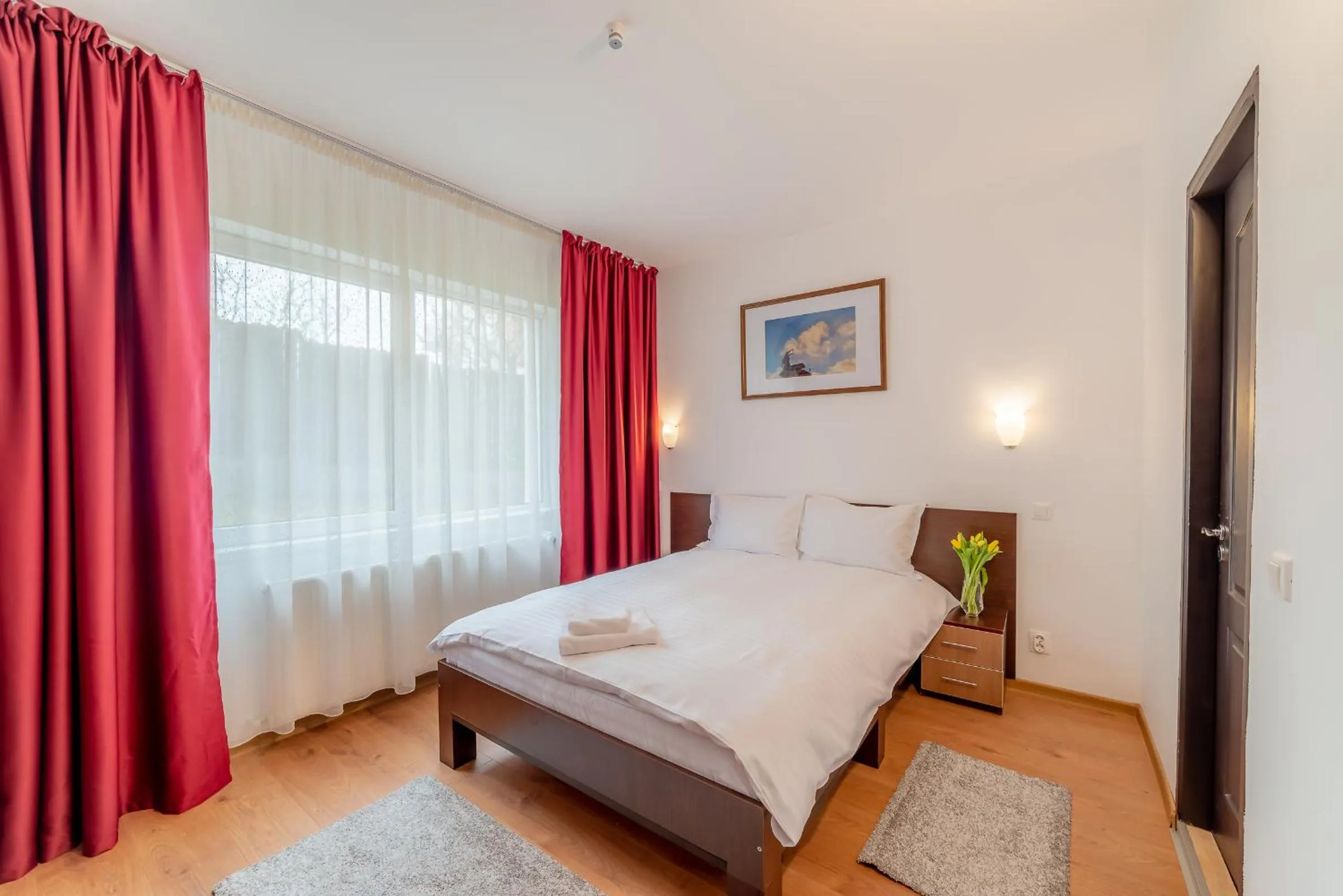 Photo of the whole room, Bed in Pension Cluj