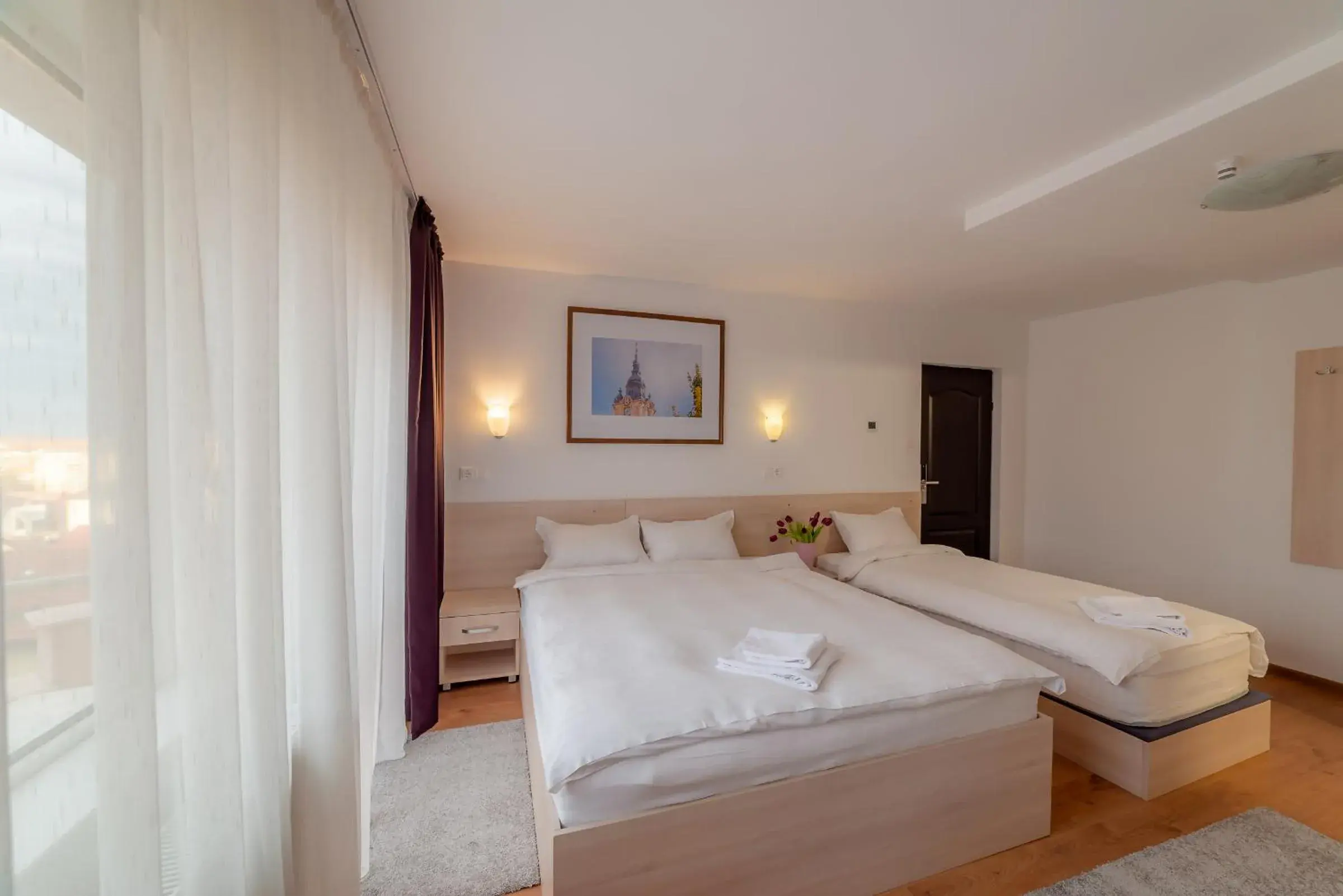 Double Room with Balcony (3 Adults) in Pension Cluj Double Room with Balcony (3 Adults) in Pension Cluj