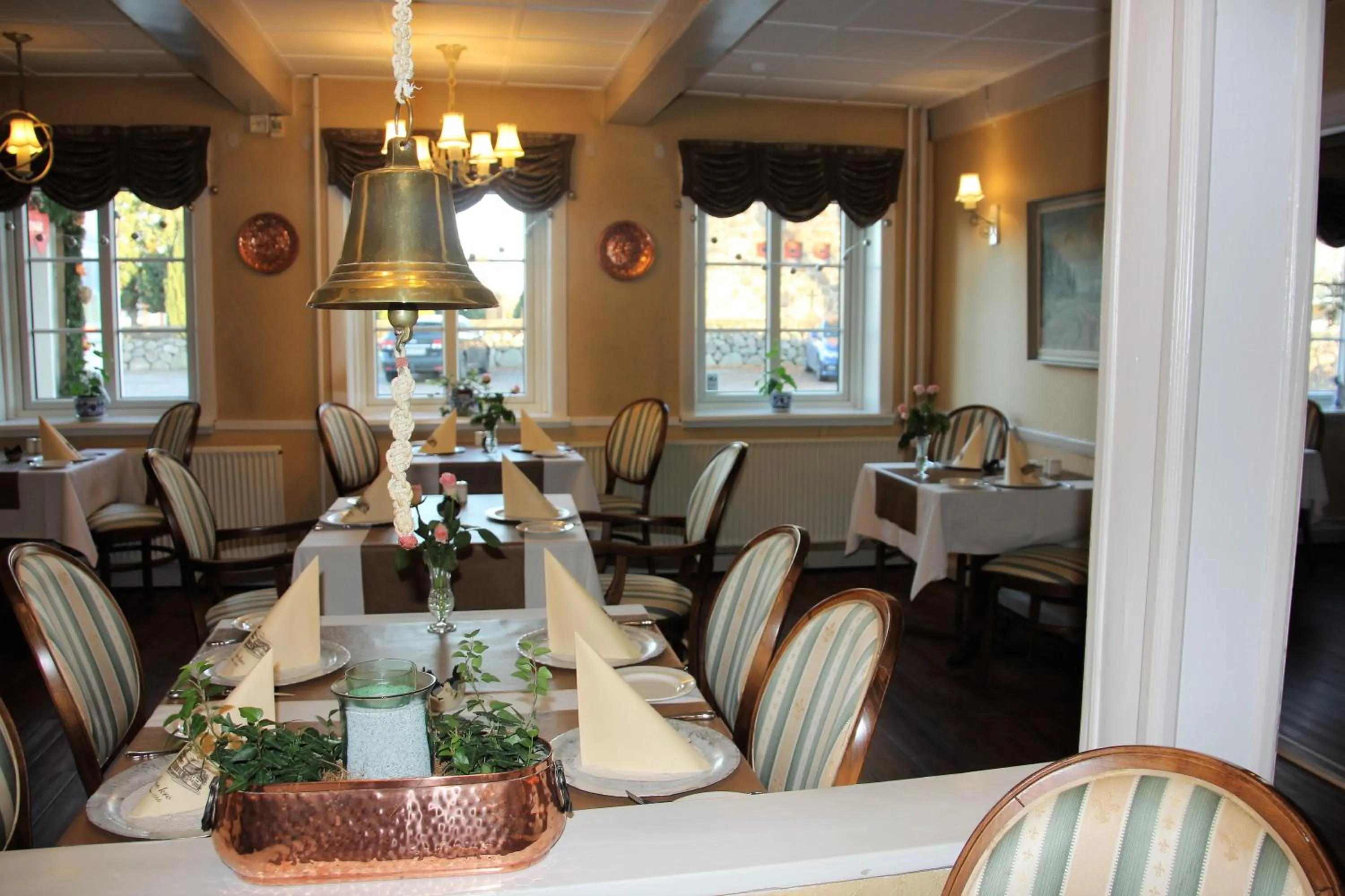 Restaurant/places to eat in Hotel Bov Kro