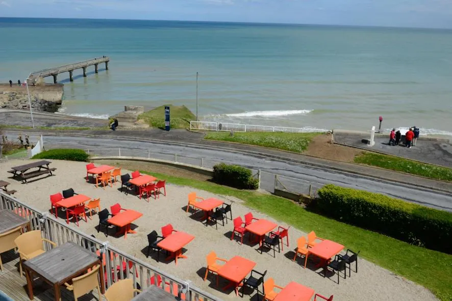 Sea view in Logis Hotel Du Casino Restaurant Le Mathelia