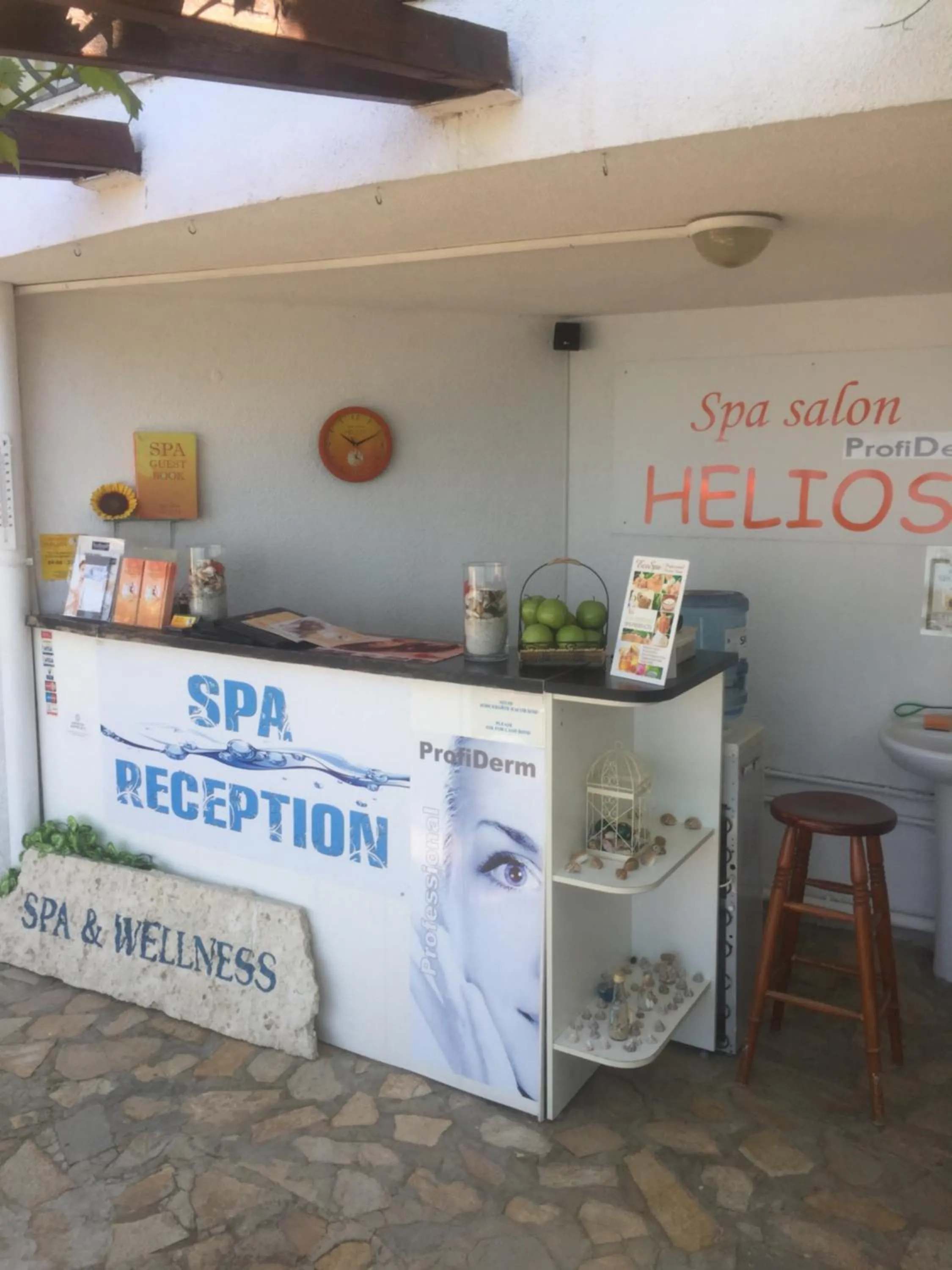 Lobby or reception in Helios Hotel