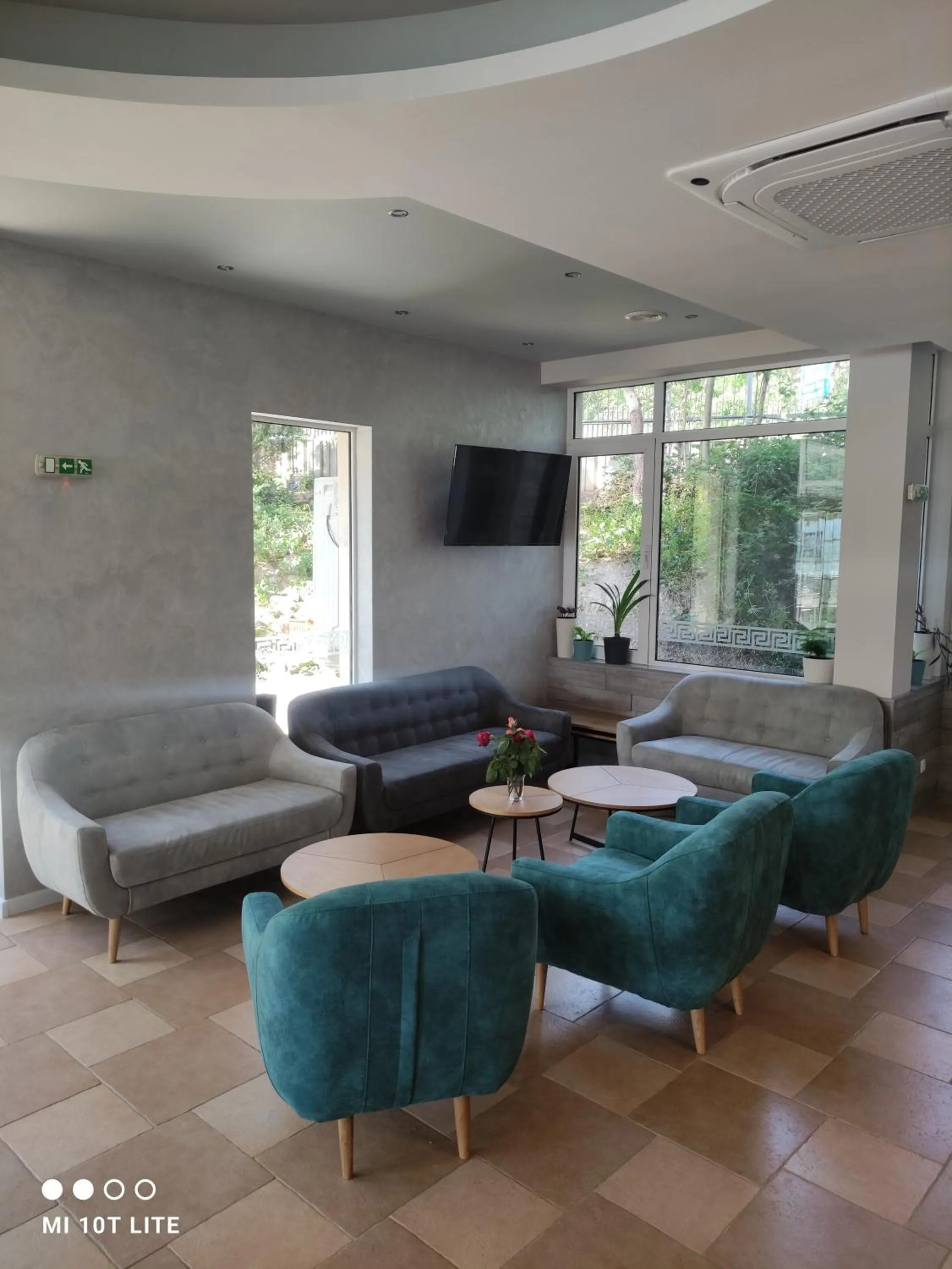 TV and multimedia in Helios Hotel