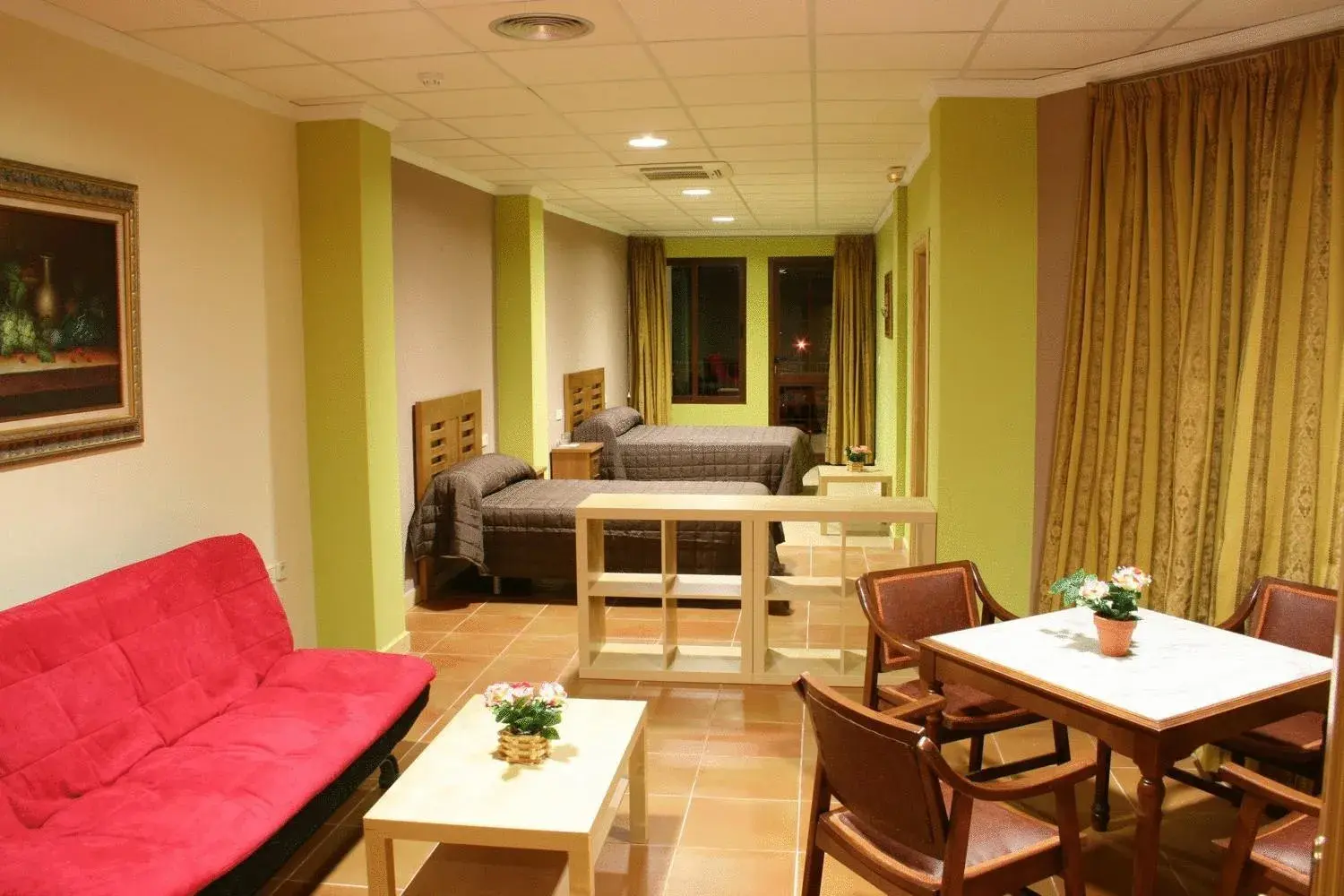 Triple Room in Hotel Restaurante Baños Triple Room in Hotel Restaurante Baños