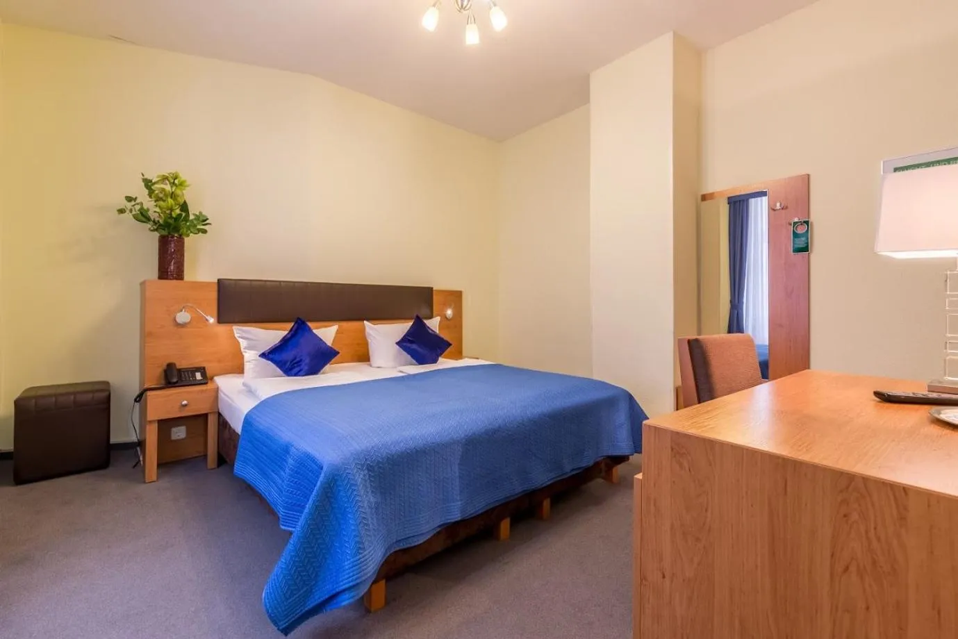 Photo of the whole room, Bed in Hotel Expo Frankfurt City Centre - Self Check-In