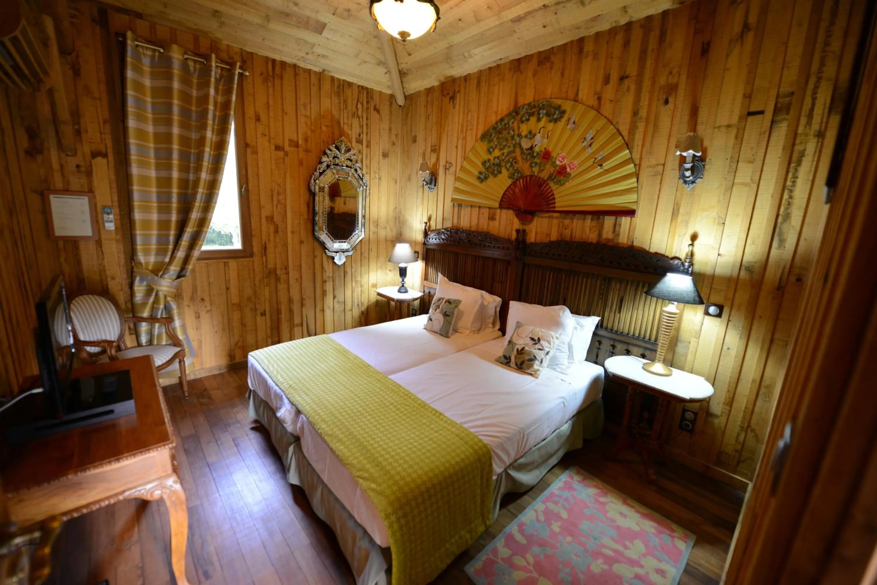 Bed in Chateau Du Boisniard