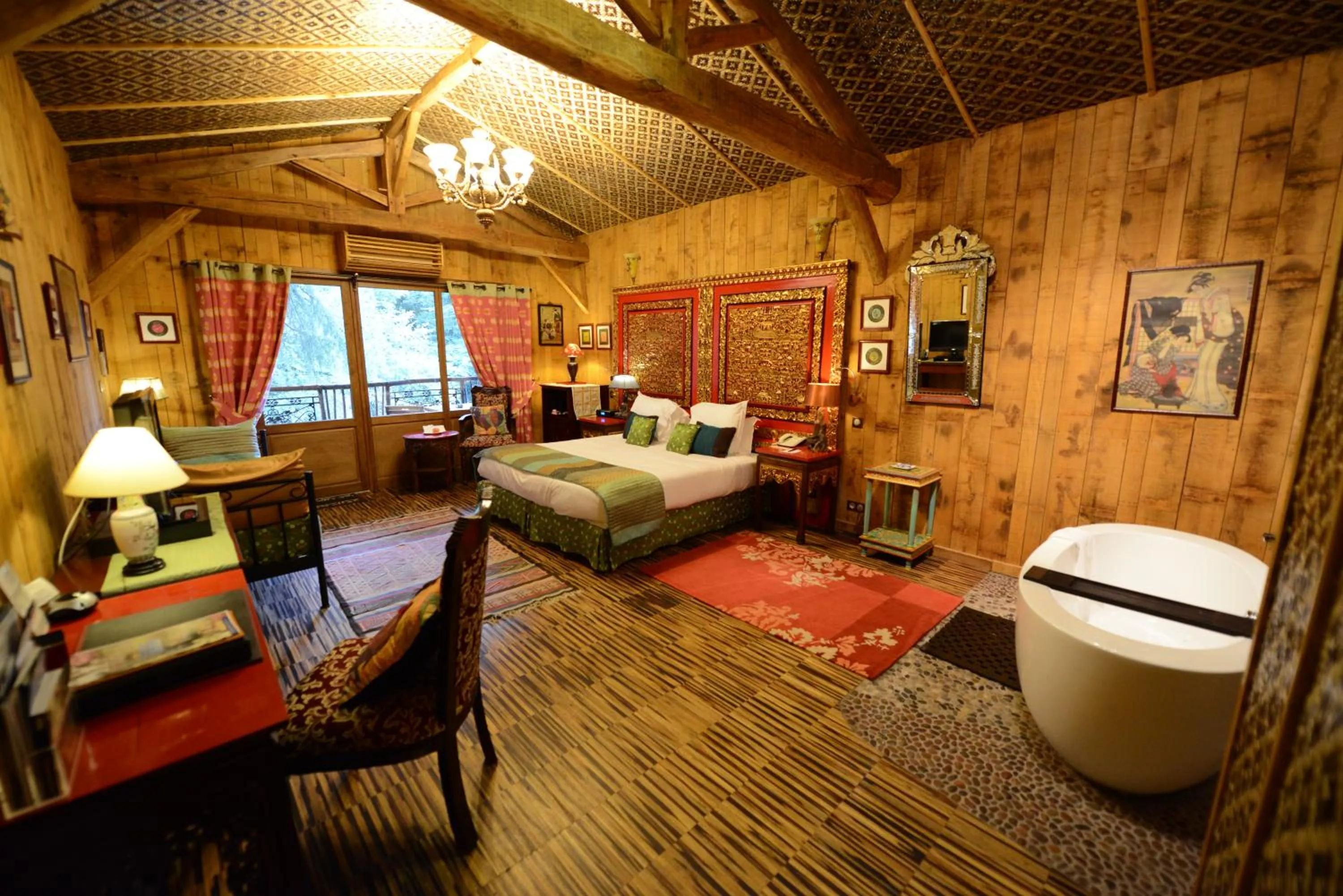 Bedroom, Bed in Chateau Du Boisniard