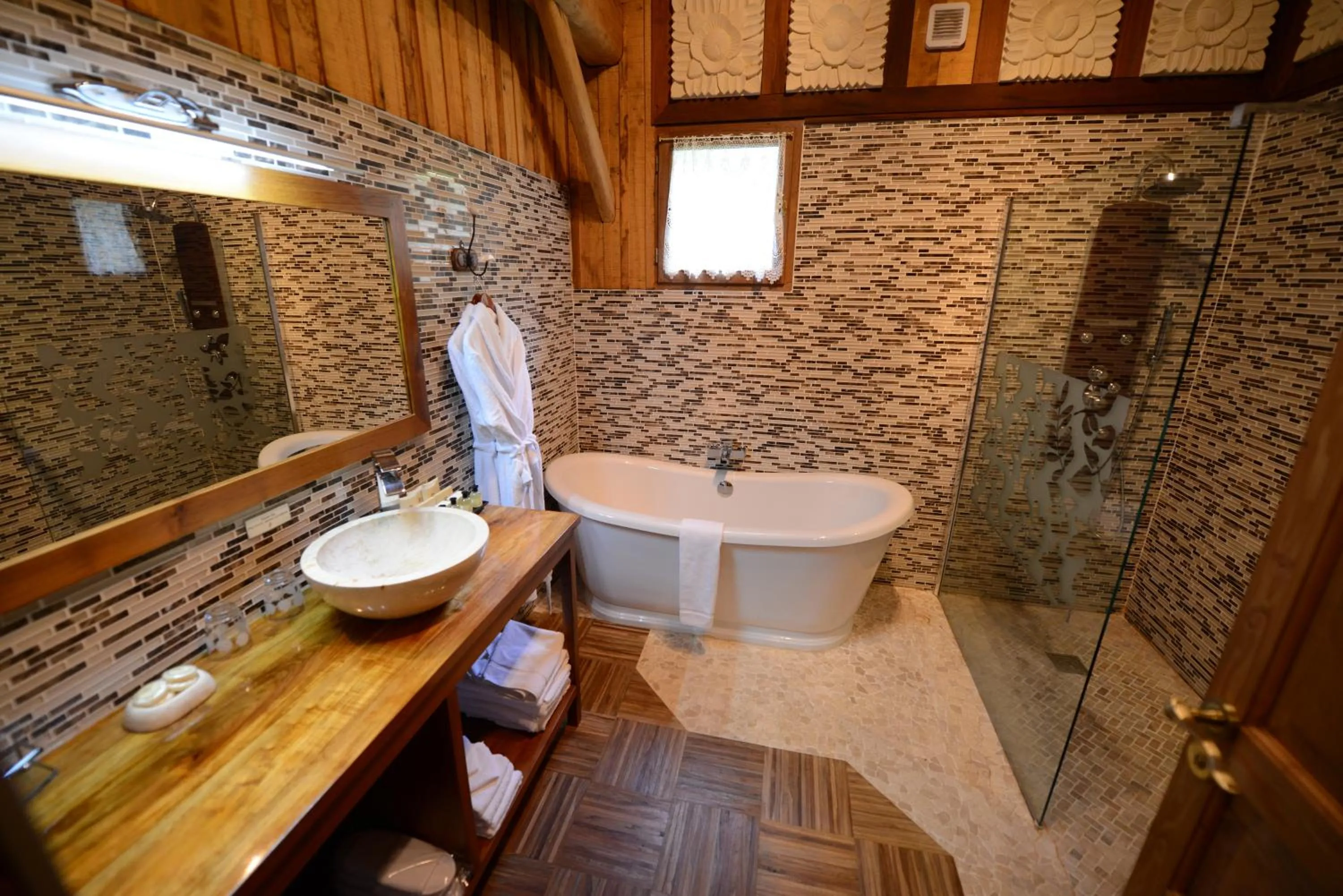 Bathroom in Chateau Du Boisniard