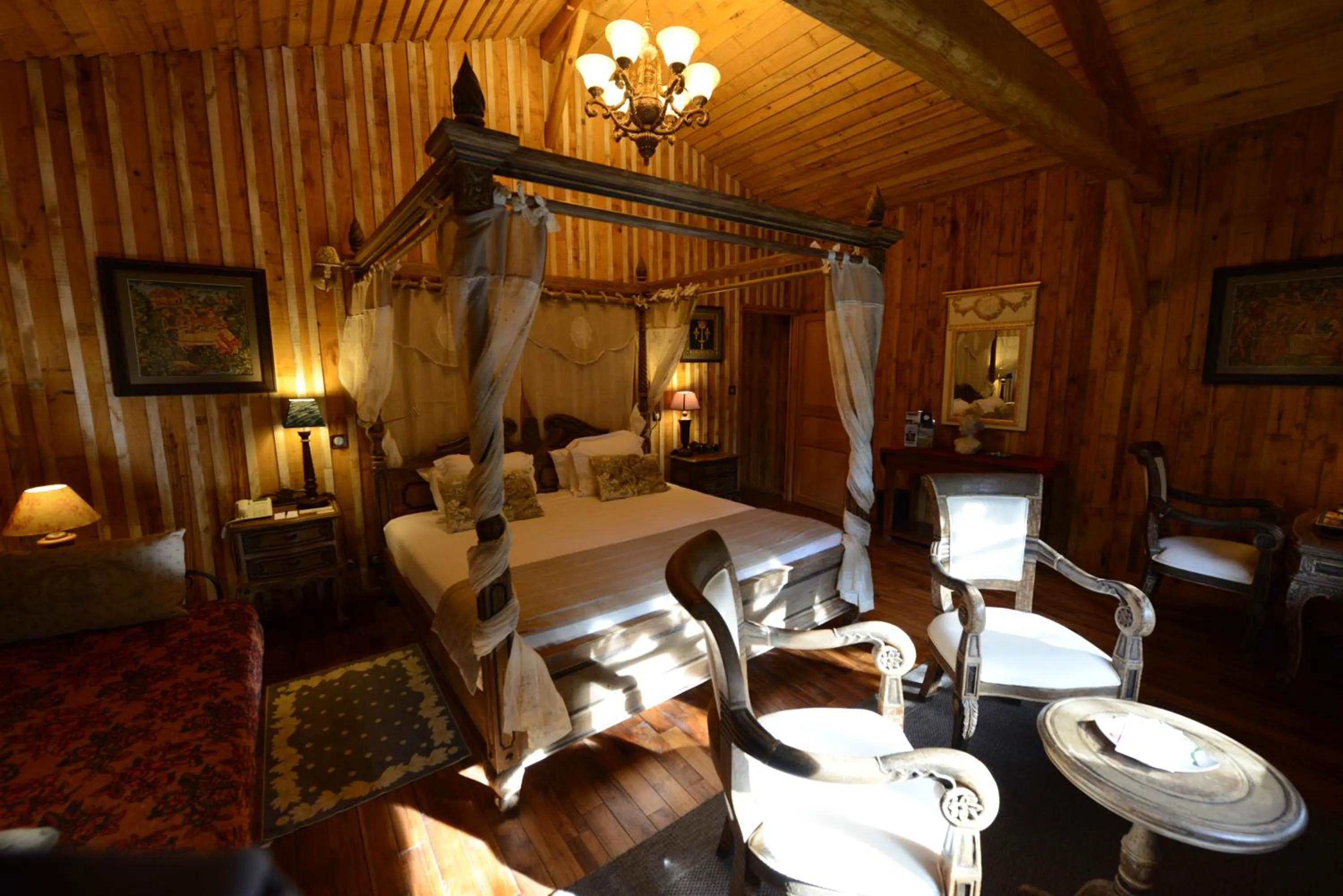 Bed in Chateau Du Boisniard