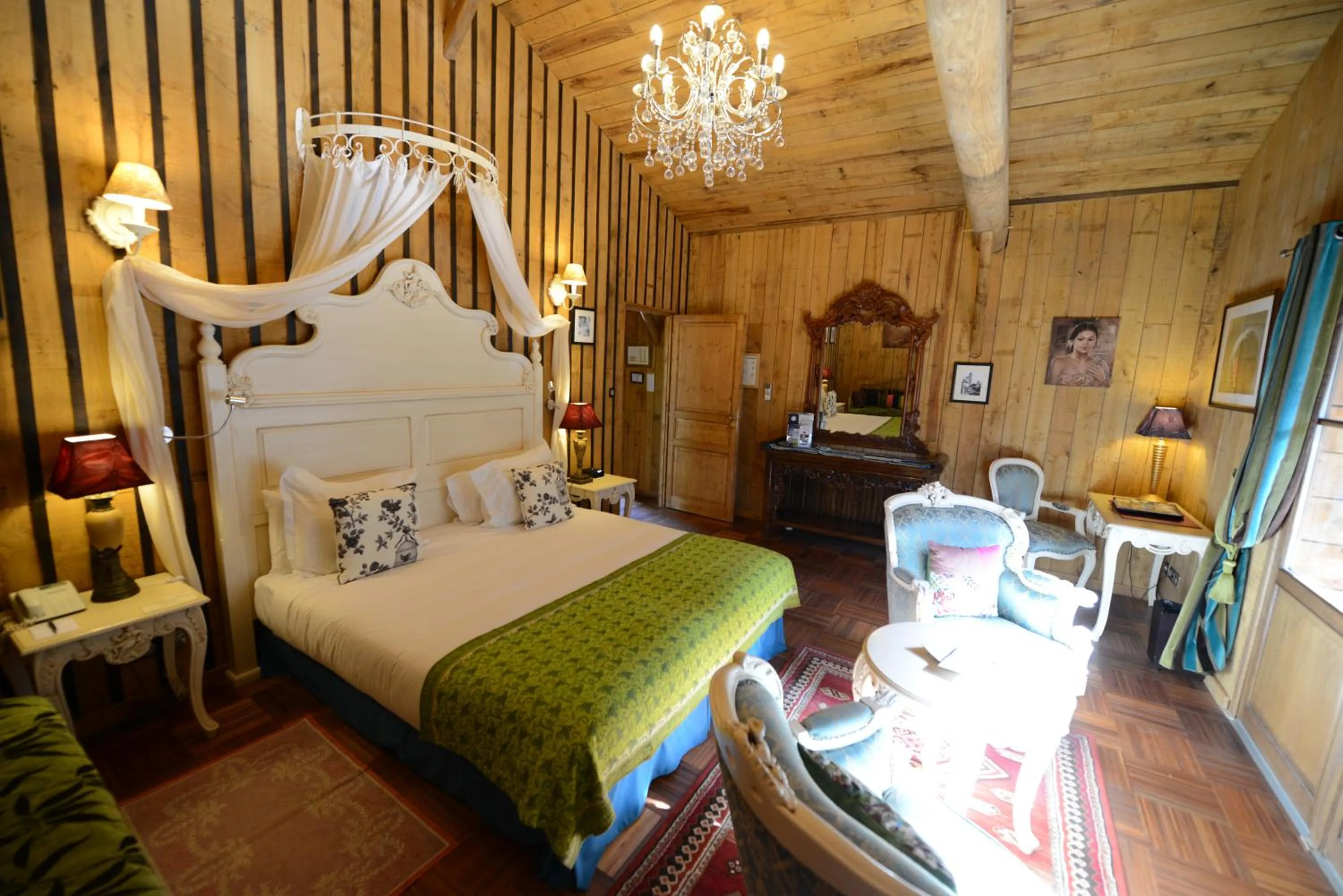 Bed in Chateau Du Boisniard