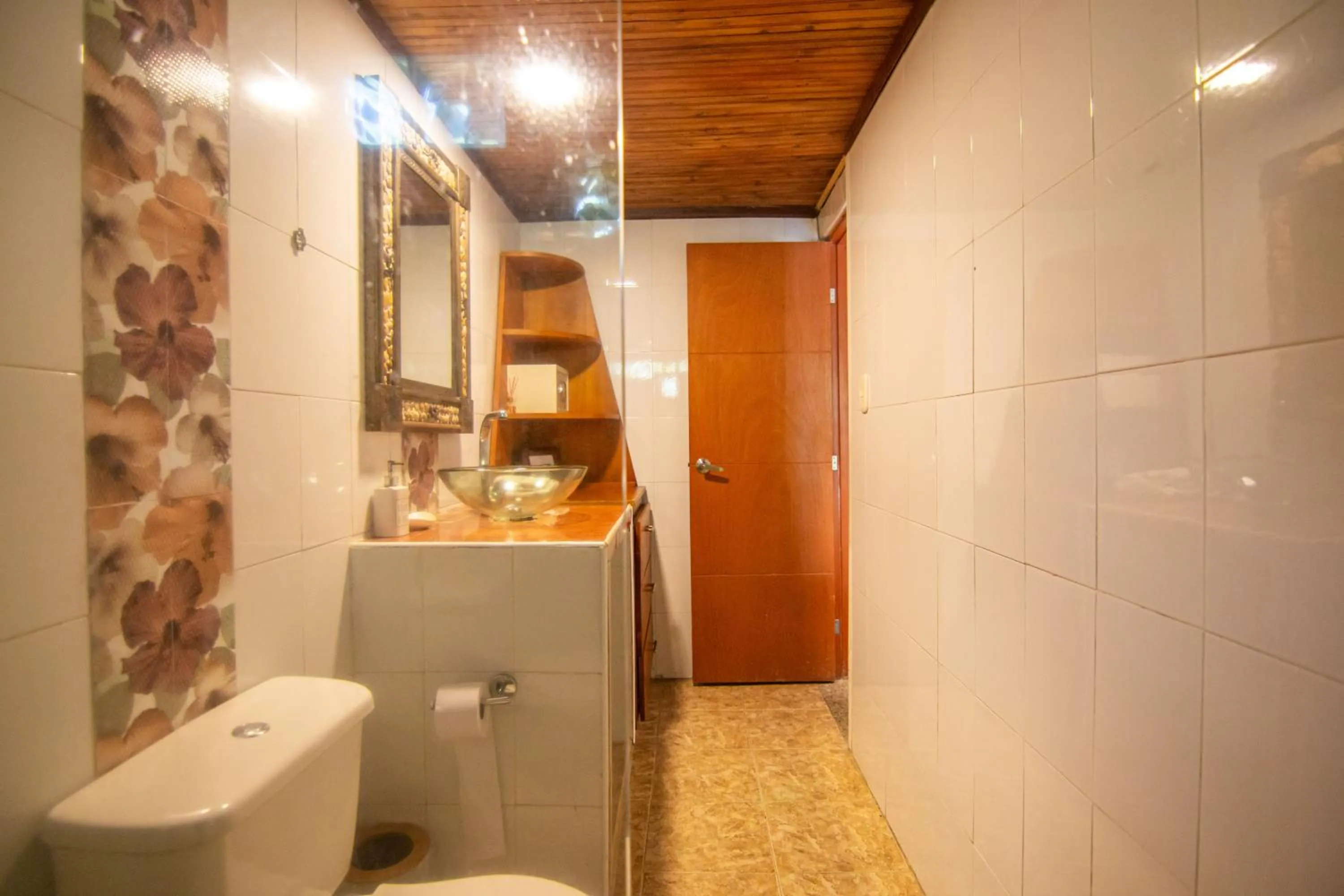Bathroom in Portales del Tayrona Garden Hotel
