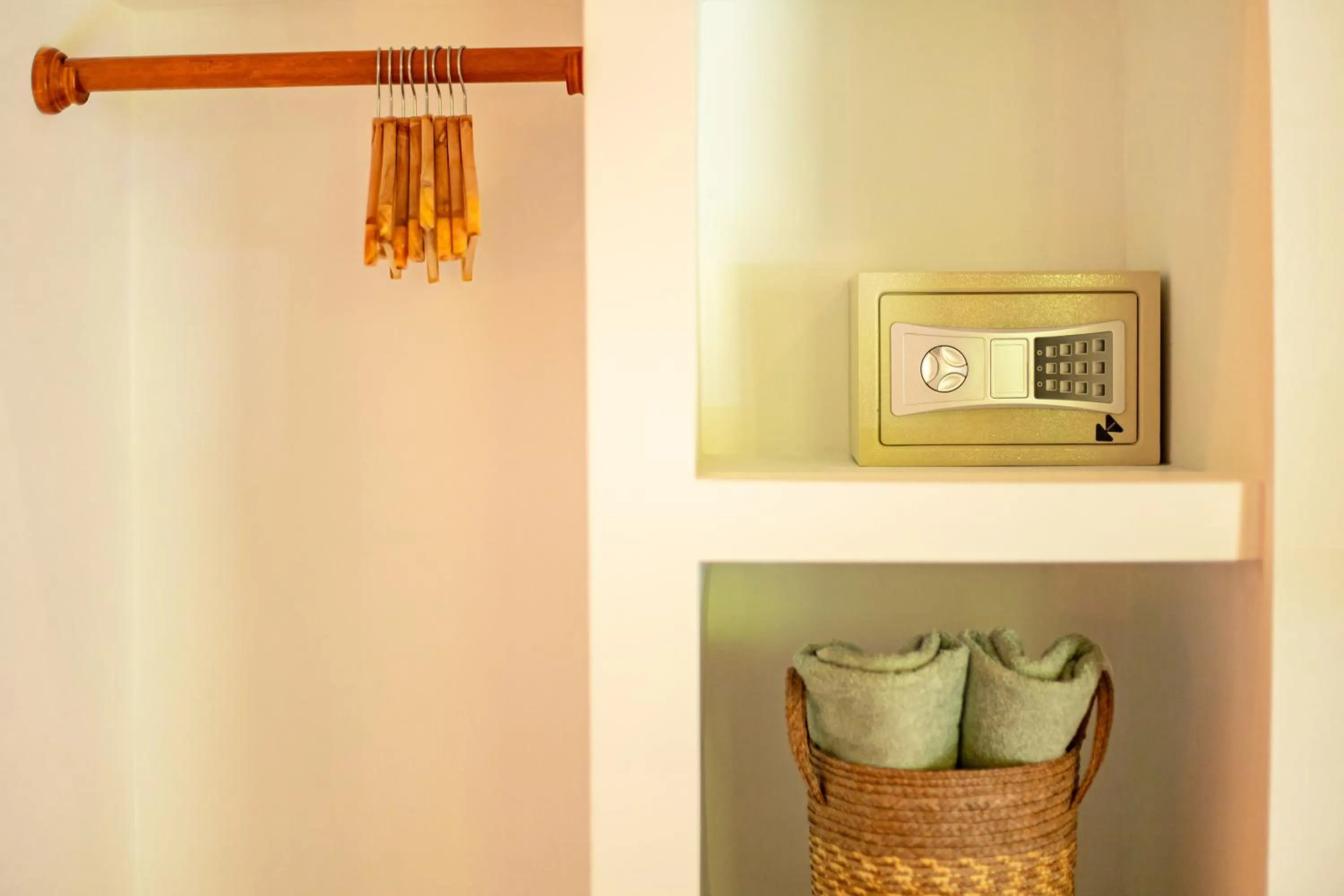 minibar in Portales del Tayrona Garden Hotel