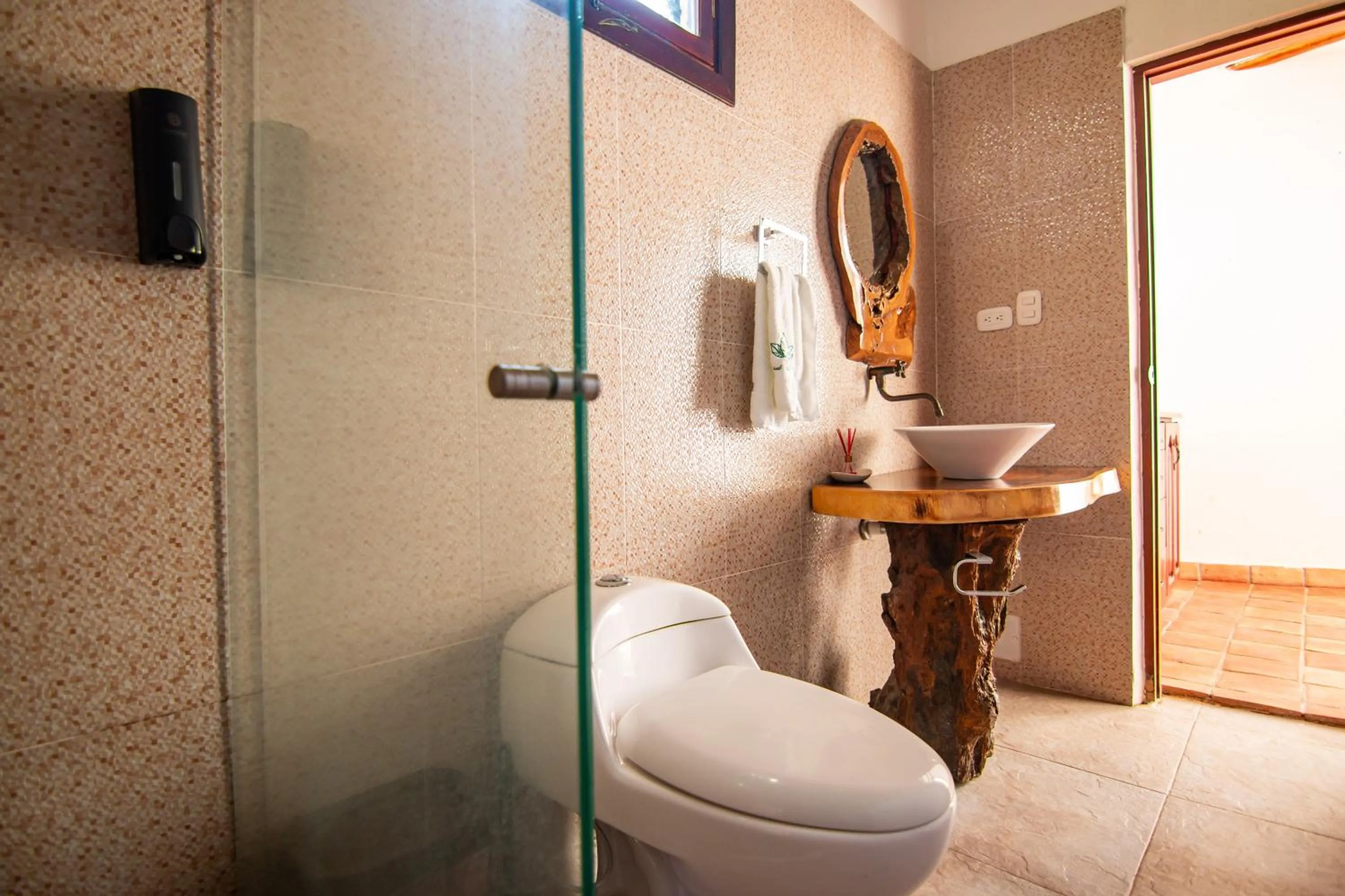 Bathroom in Portales del Tayrona Garden Hotel