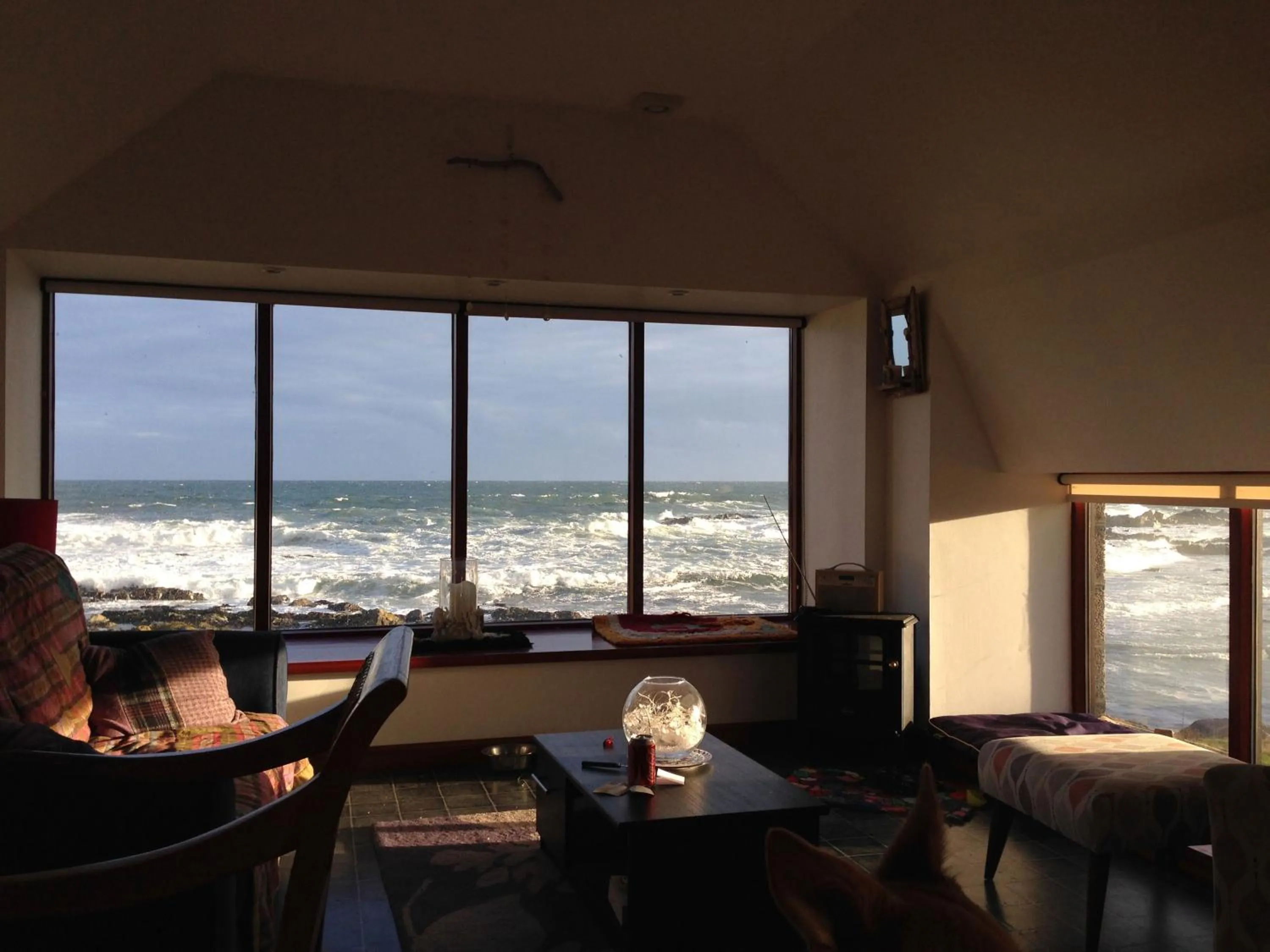 Living room in Pew with a View - Seafront Cottages