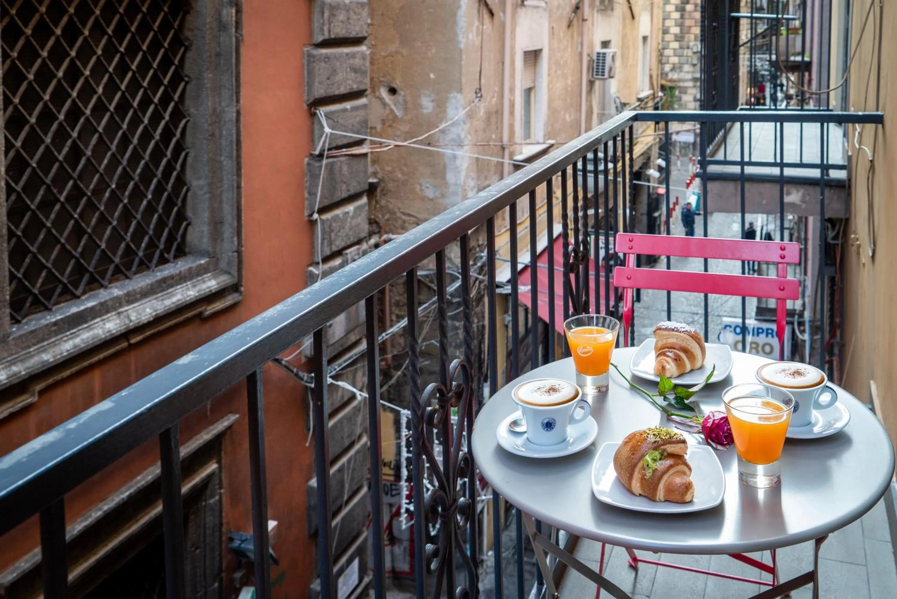 Breakfast in NapoliViva