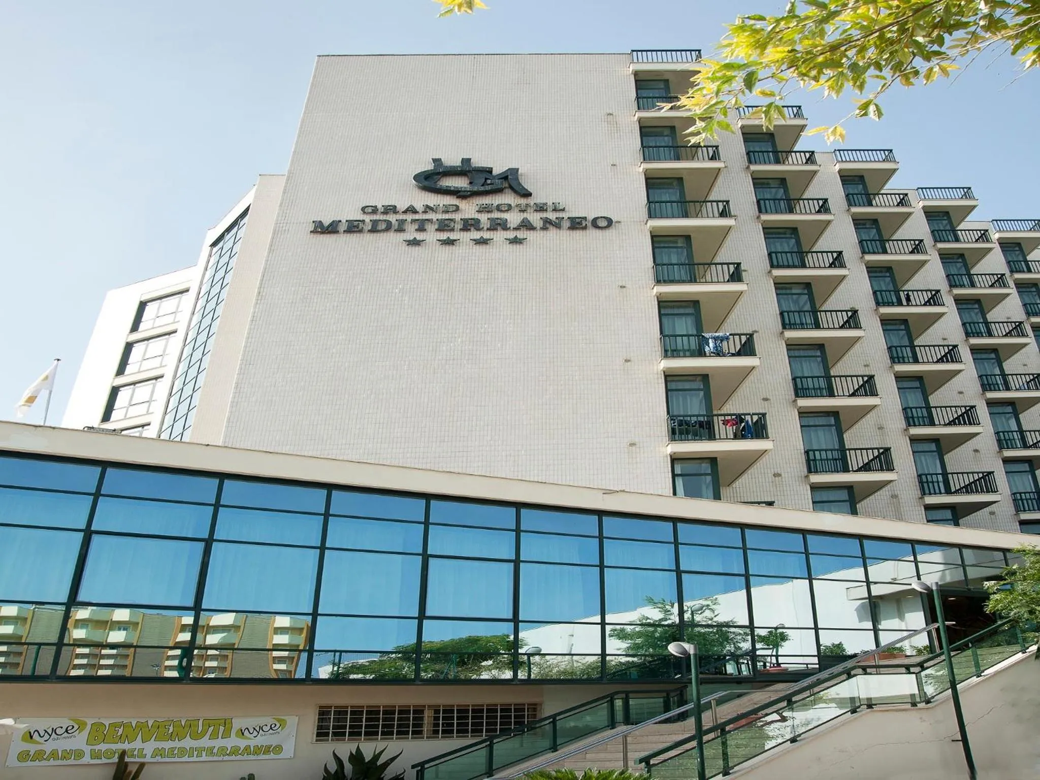 Facade/entrance in Hotel Mediterraneo