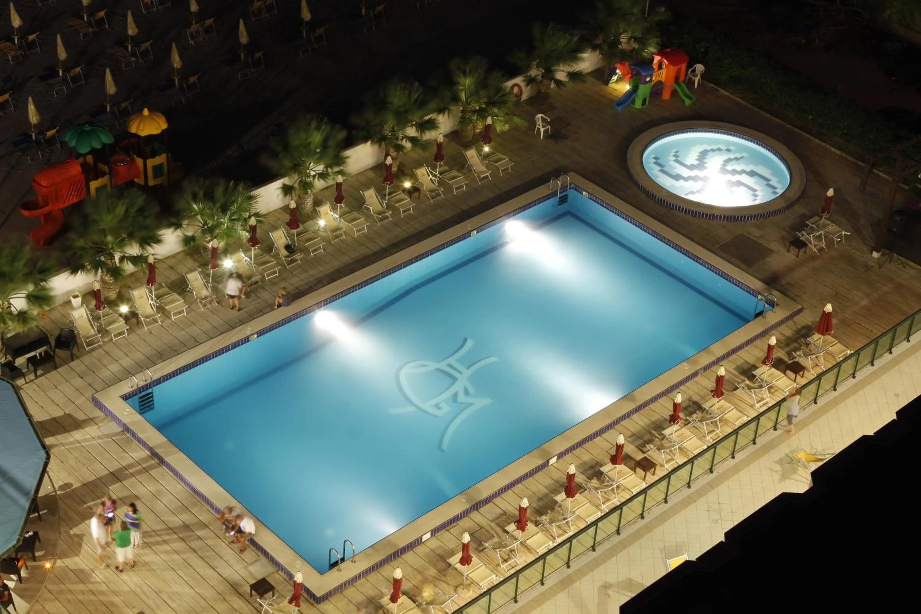 Swimming pool in Hotel Mediterraneo