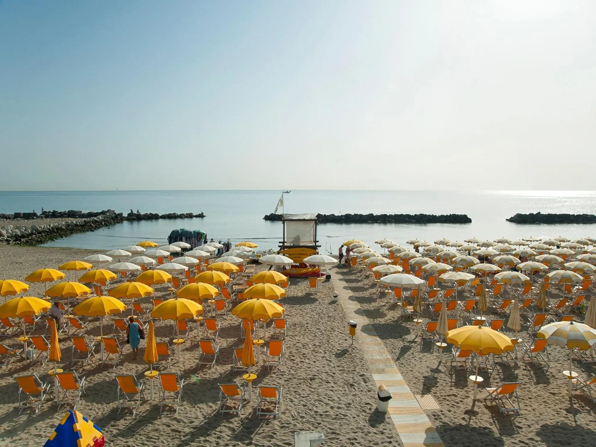 Beach in Hotel Mediterraneo