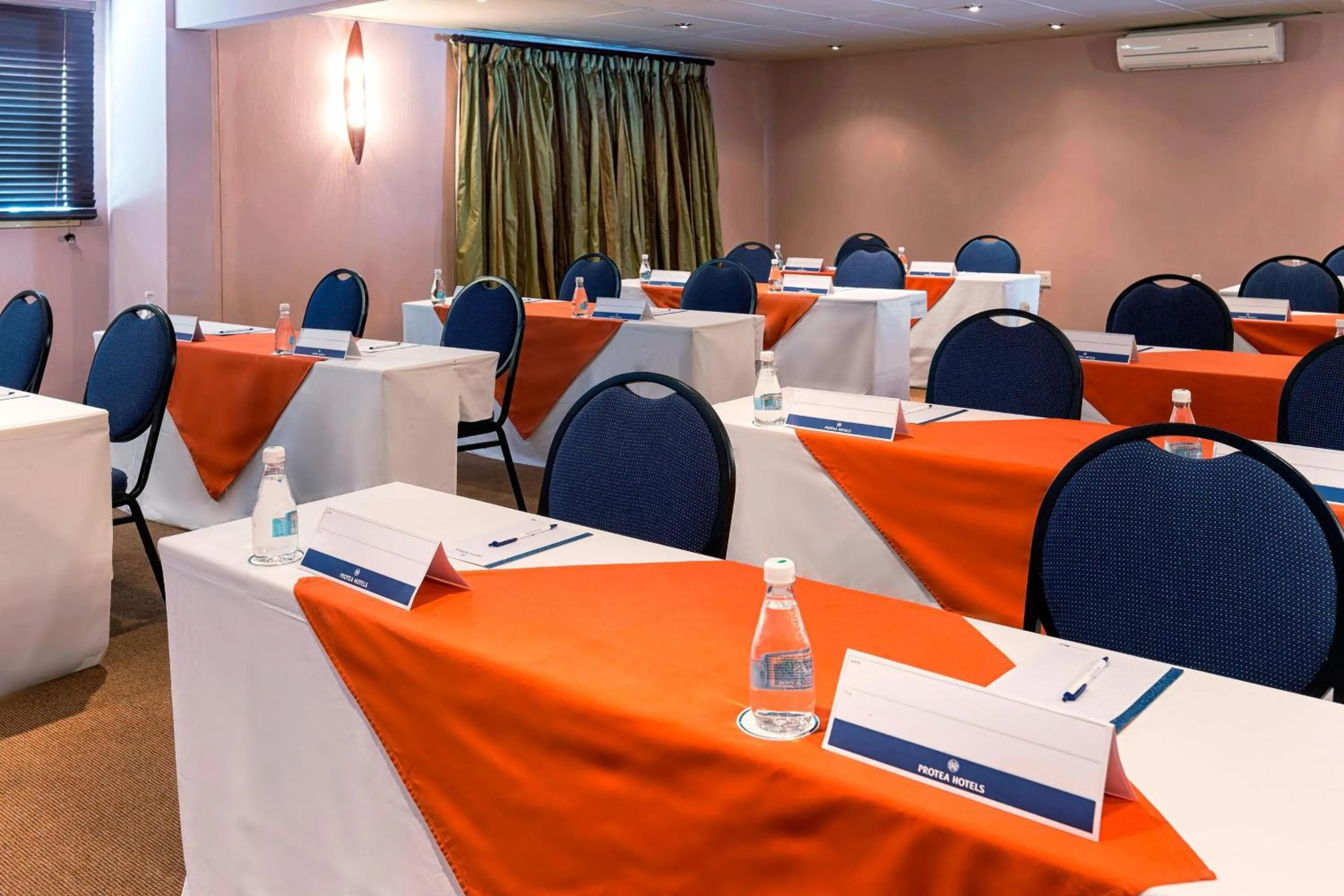 Meeting/conference room in Protea Hotel by Marriott Zambezi River Lodge