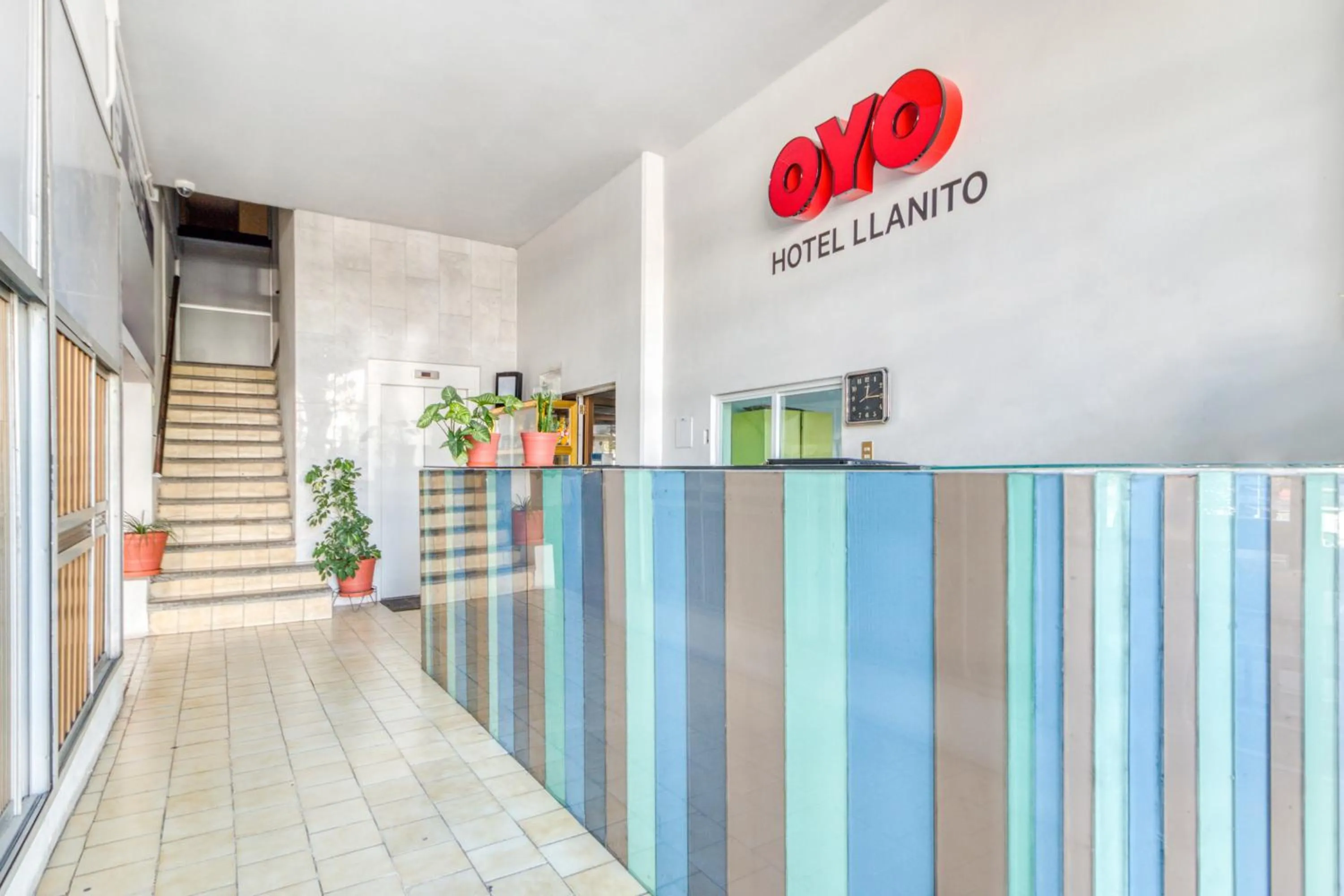 Lobby or reception, Lobby/Reception in OYO Hotel Del Llanito, Aguascalientes