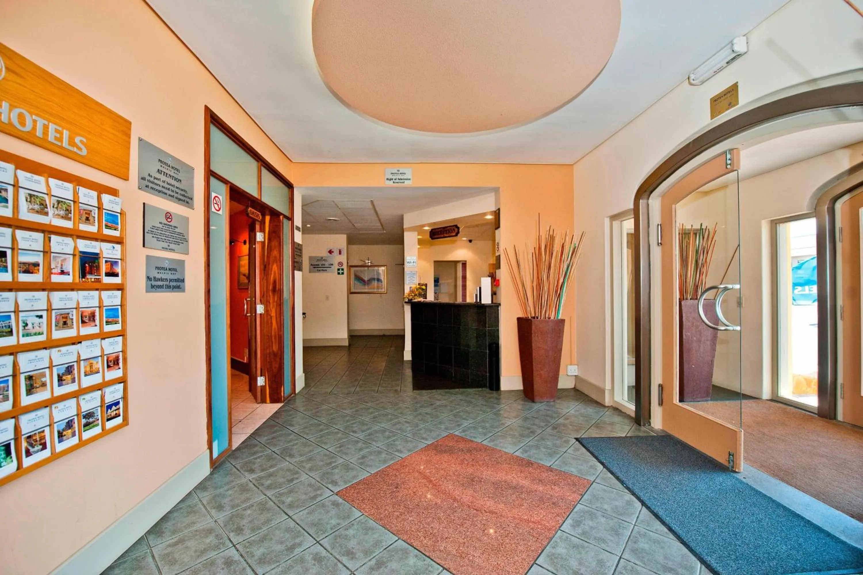 Lobby or reception in Protea Hotel by Marriott Walvis Bay Indongo