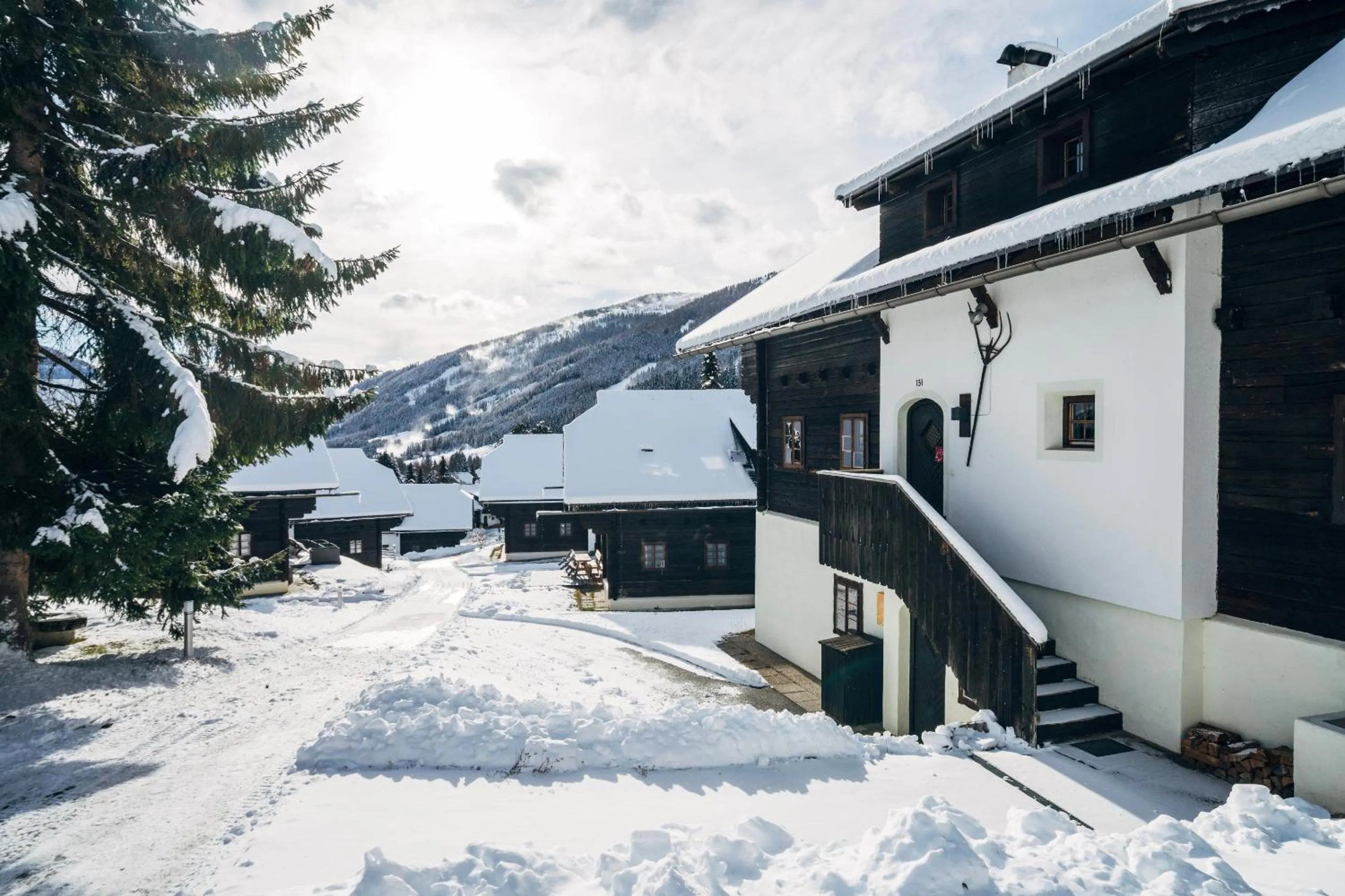 Property building in Slow Travel Resort Kirchleitn - OBERKIRCHLEITN