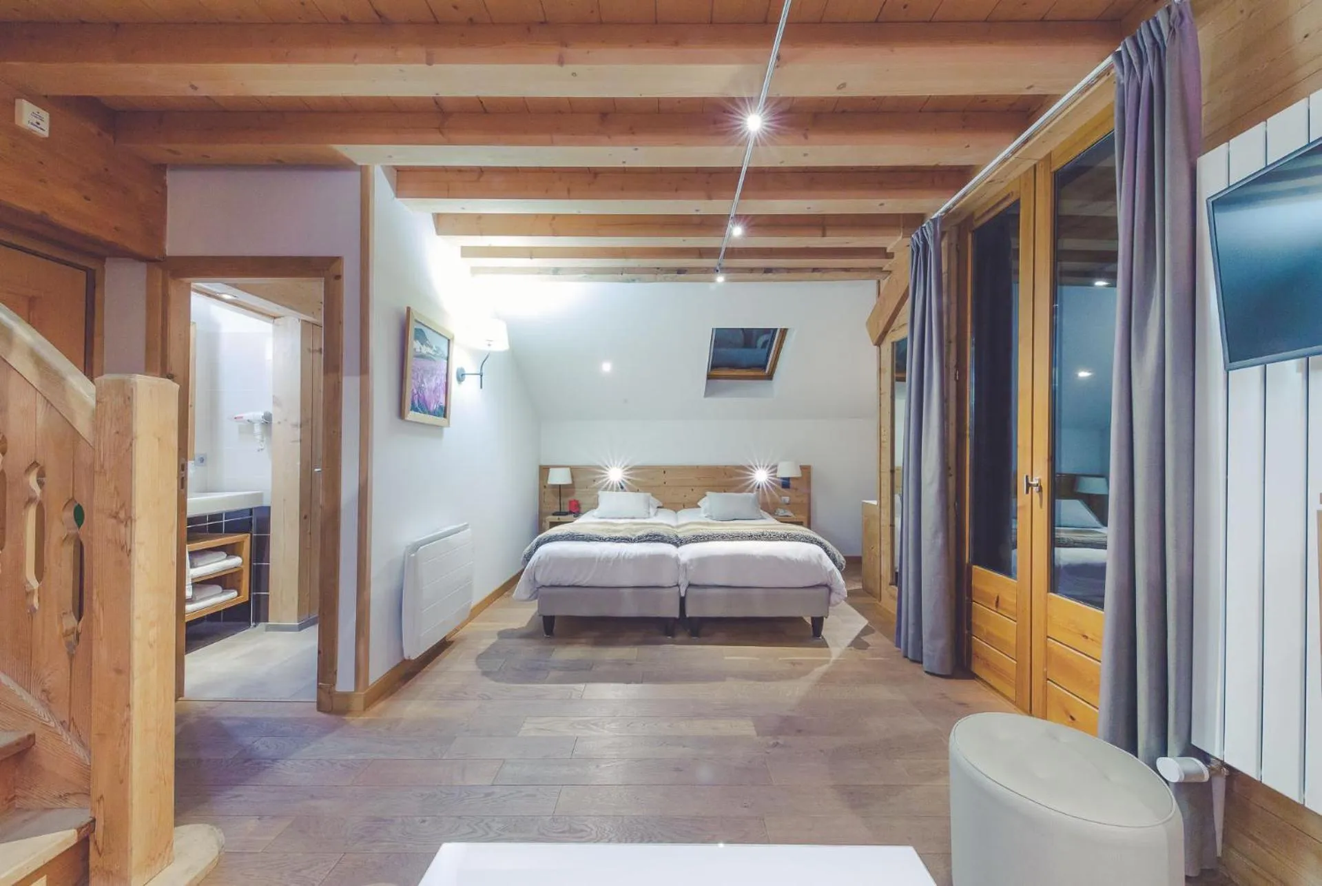 Bed in Fleur De Neige Châtel