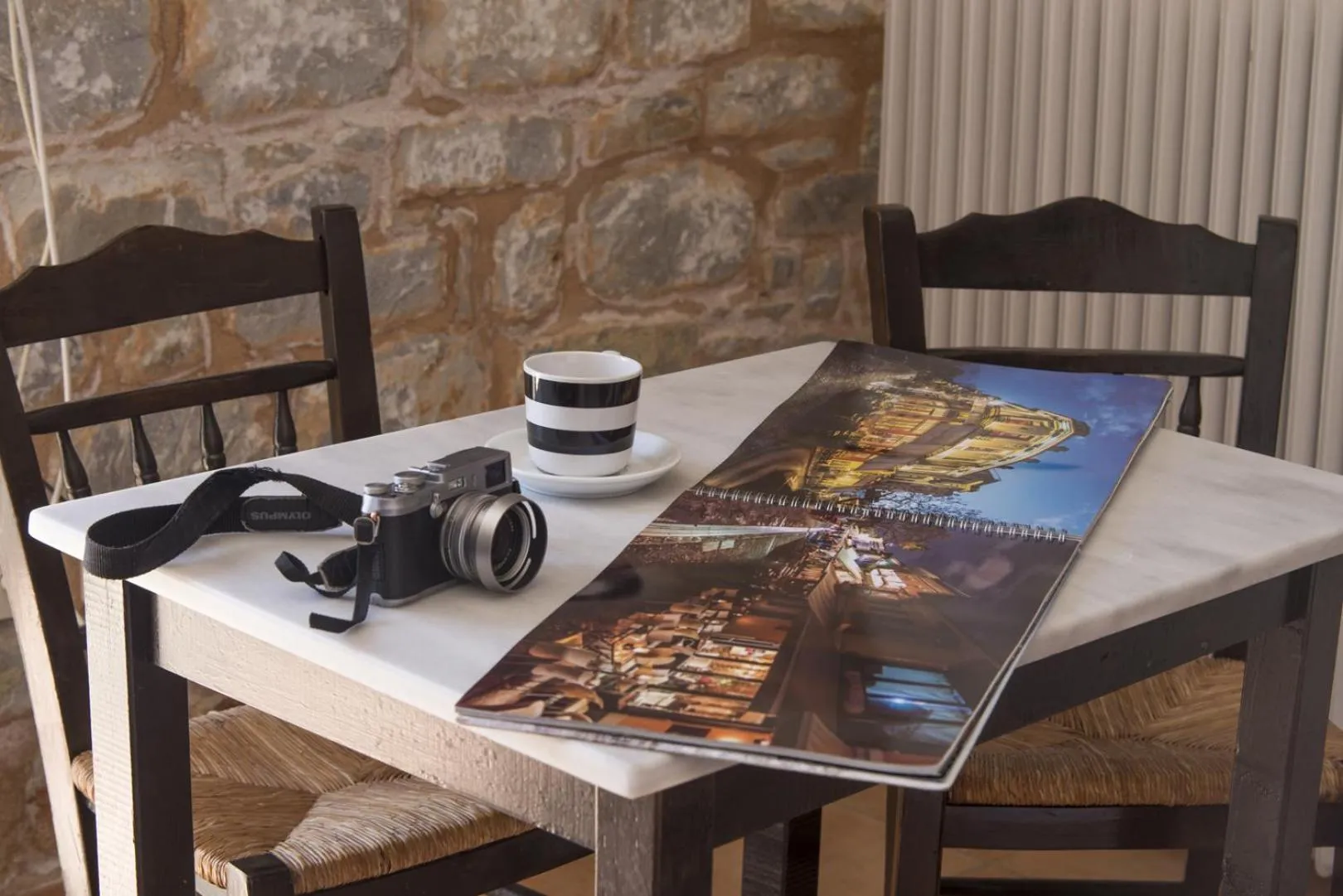 Photo of the whole room in Selana Studios