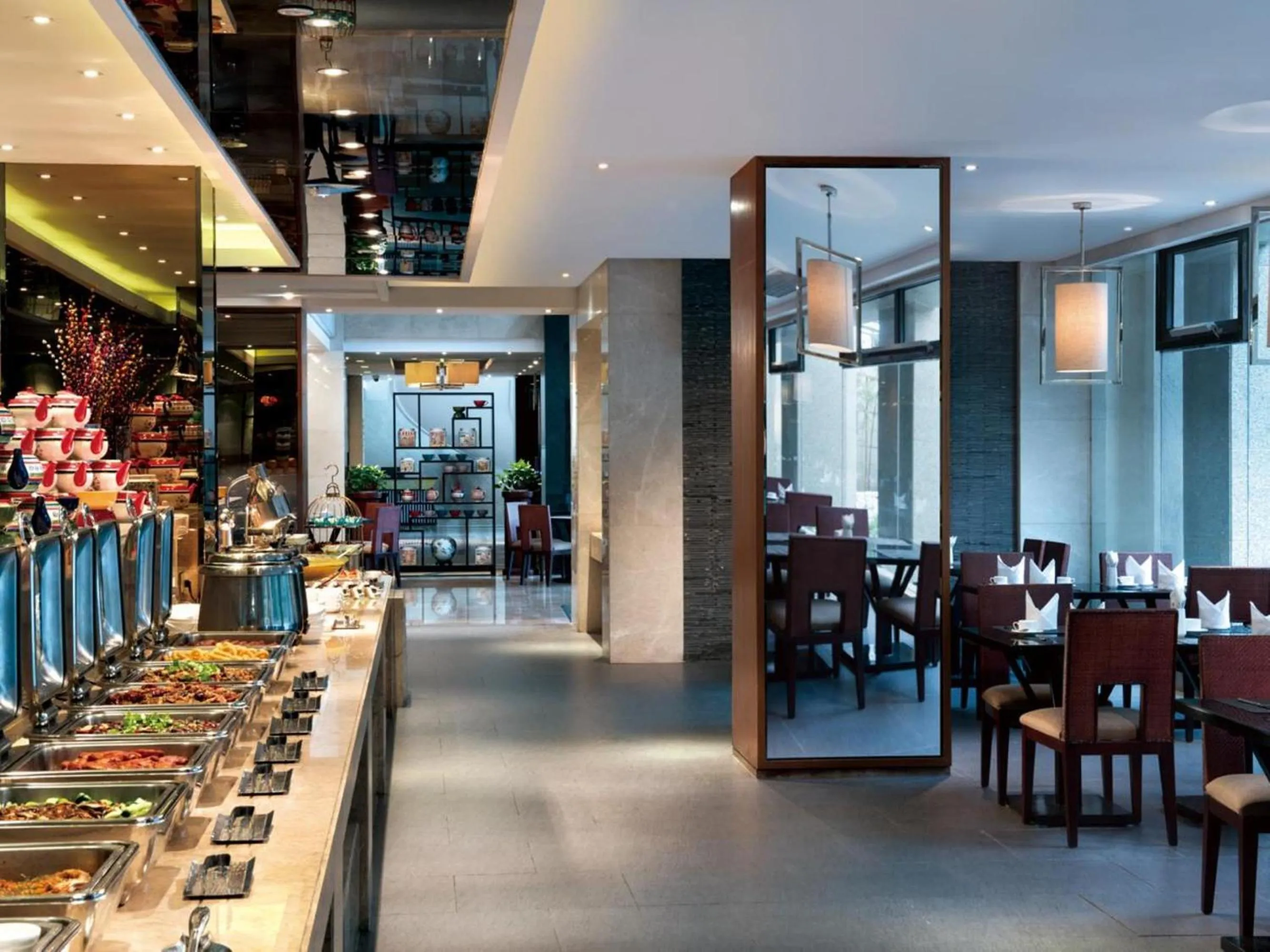 Restaurant/places to eat in Nanjing Riverside Hote